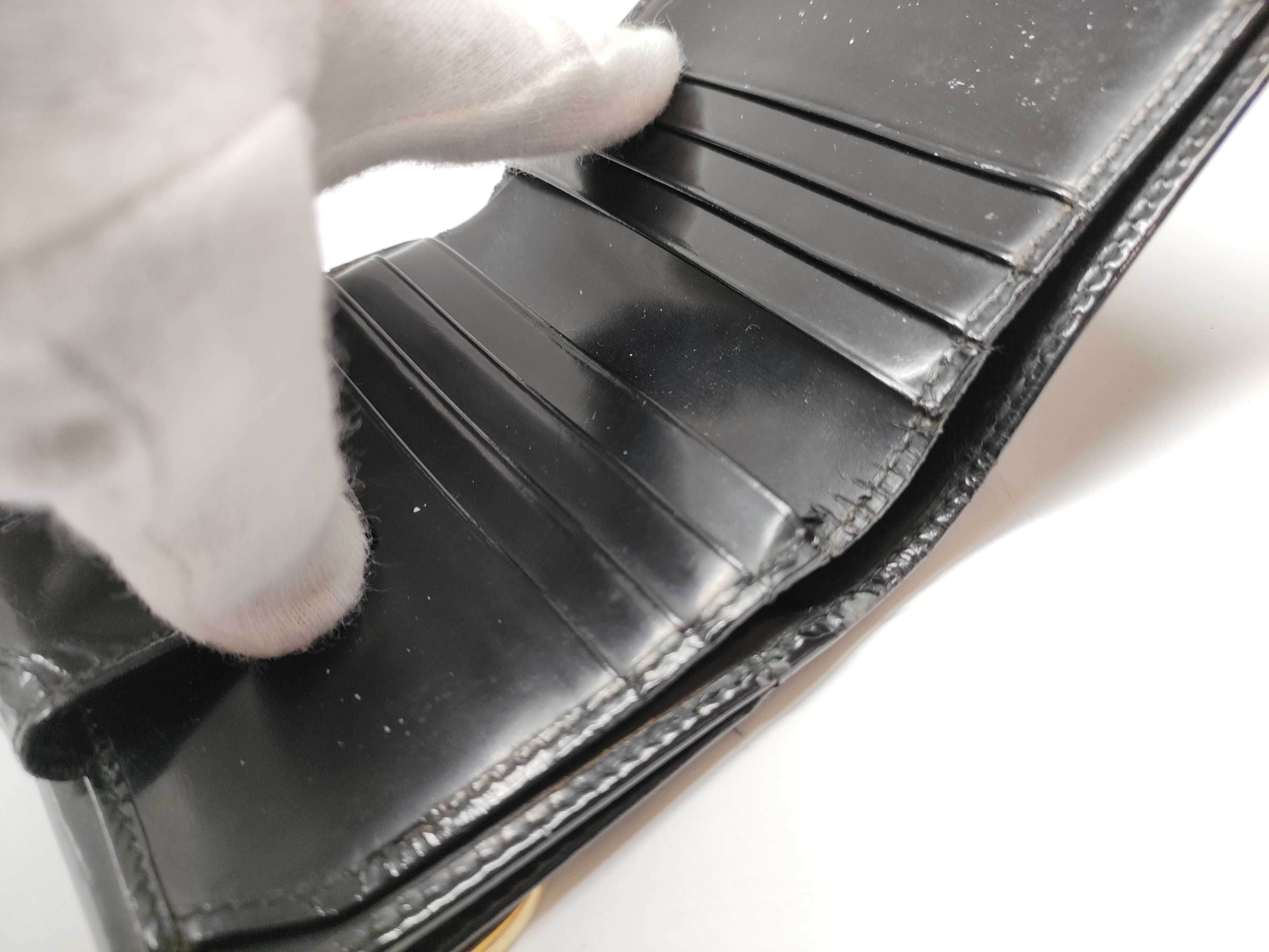 035 2067 Wallet — view 10