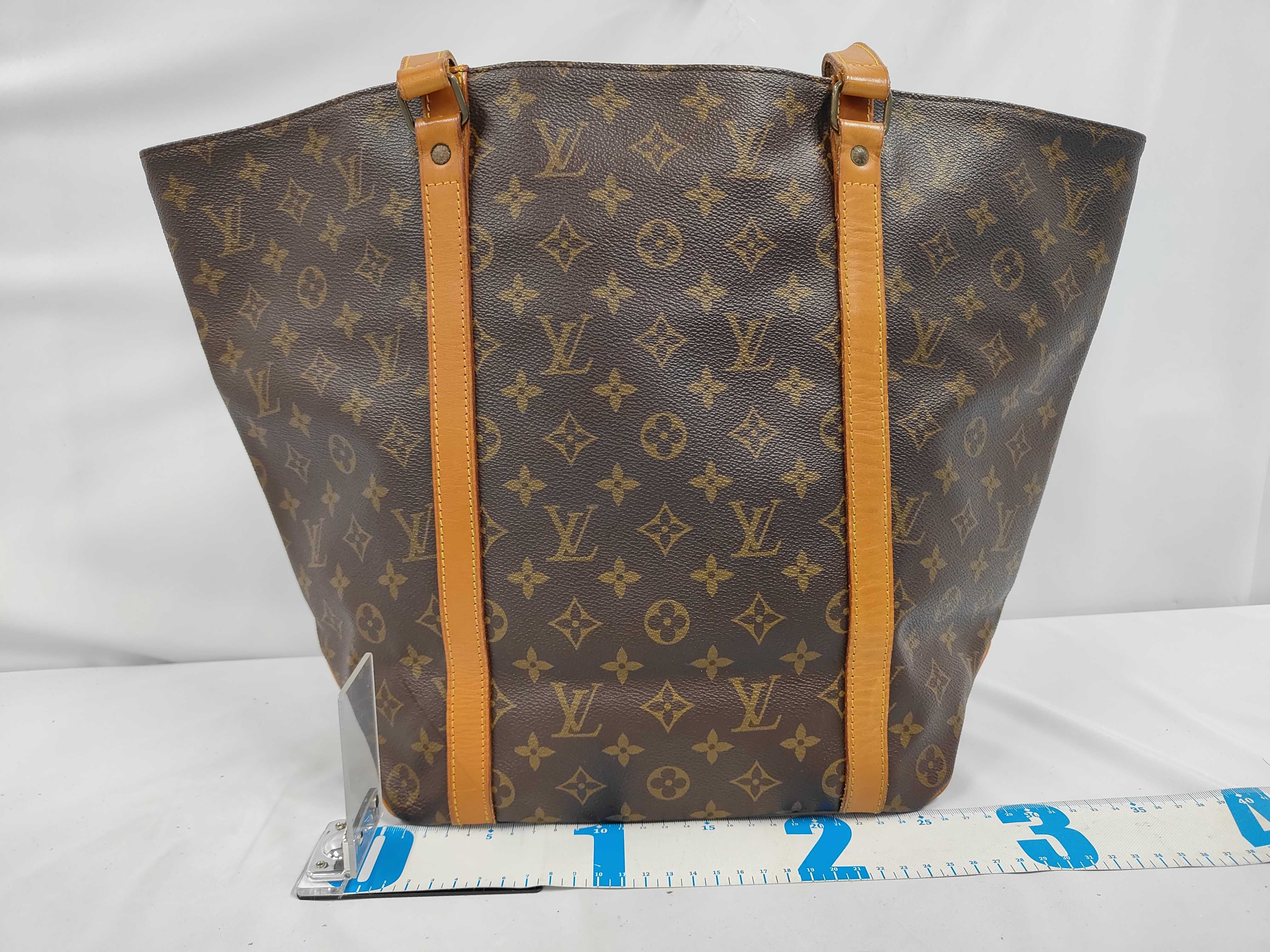 Monogram Sac Shopping M51108 N01922 Shoulder Bag — view 2