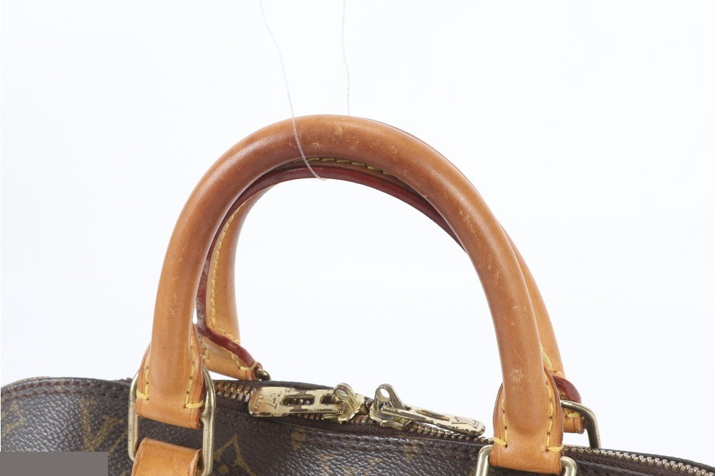 Monogram Alma M51130 Leather — view 2
