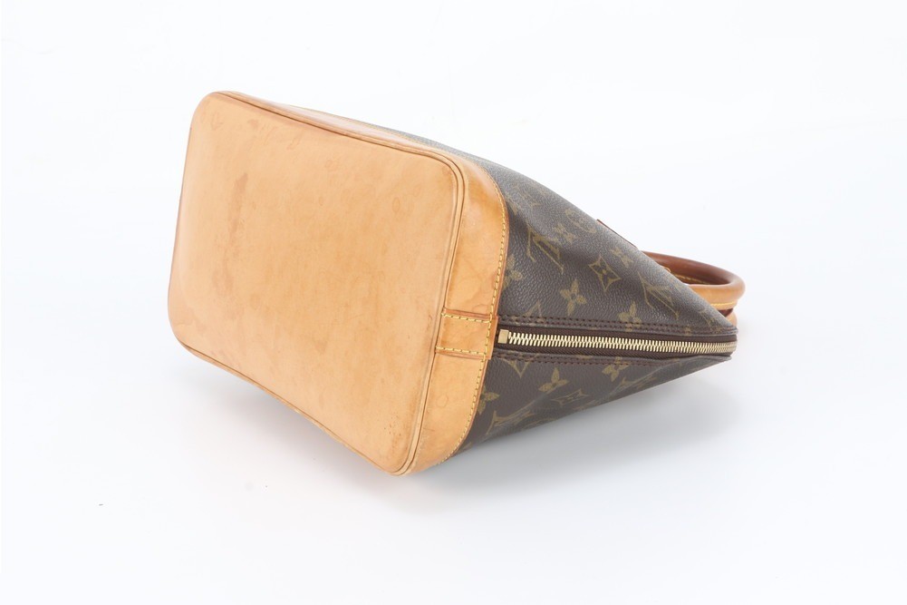 Monogram Alma M51130 Leather — view 4