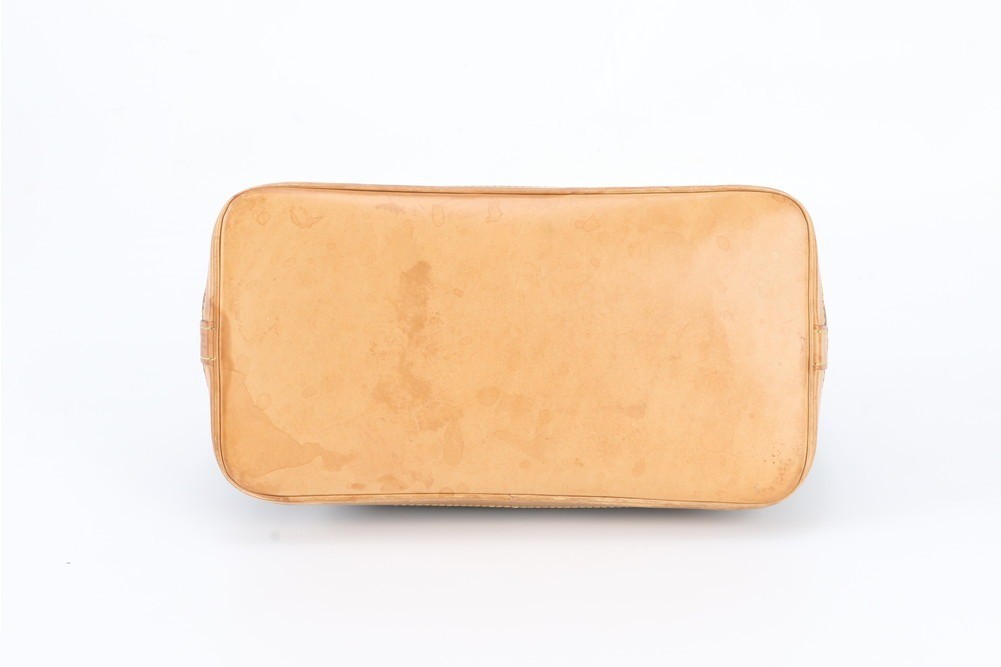 Monogram Alma M51130 Leather — view 6