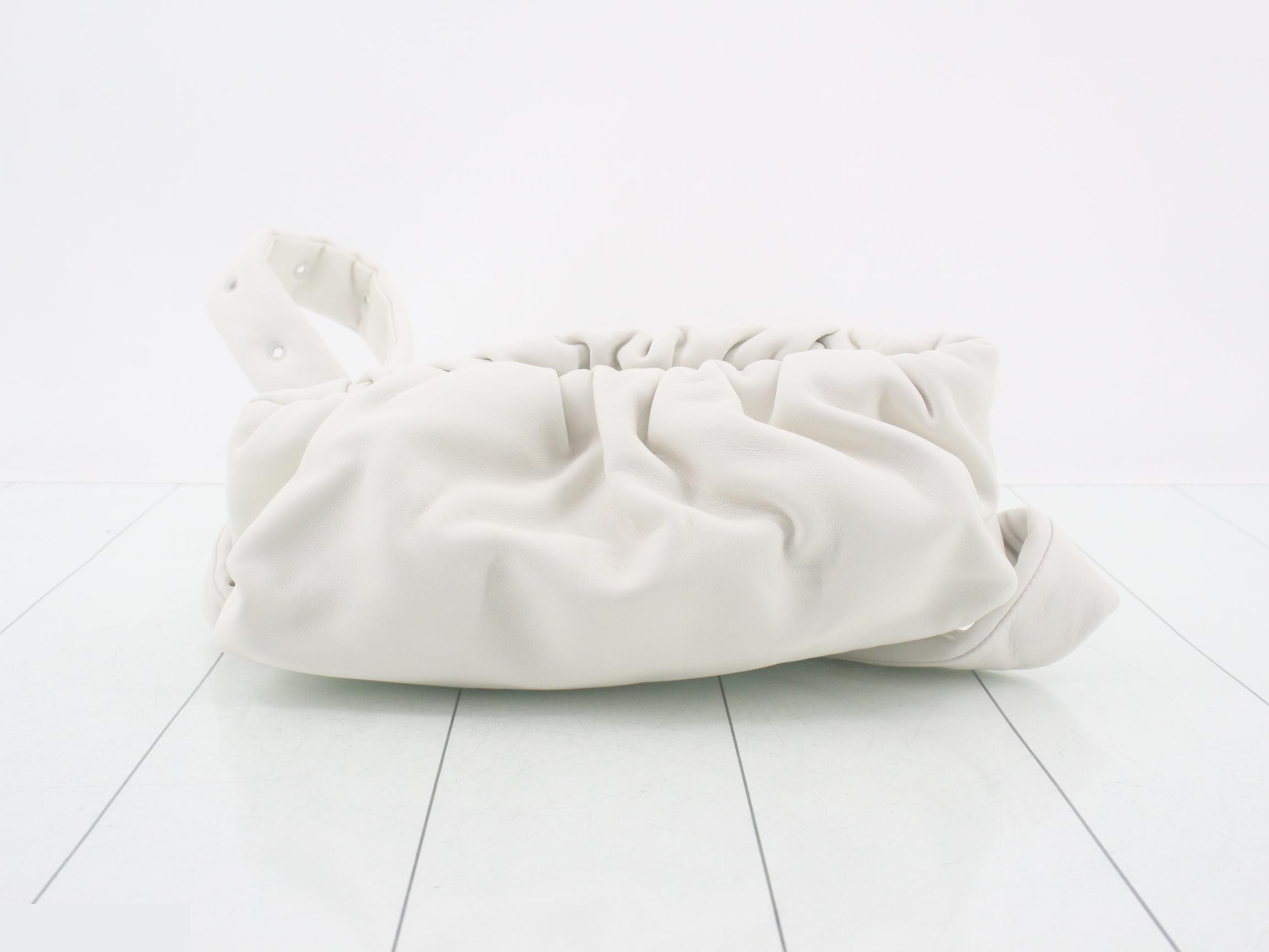Body bag — view 2