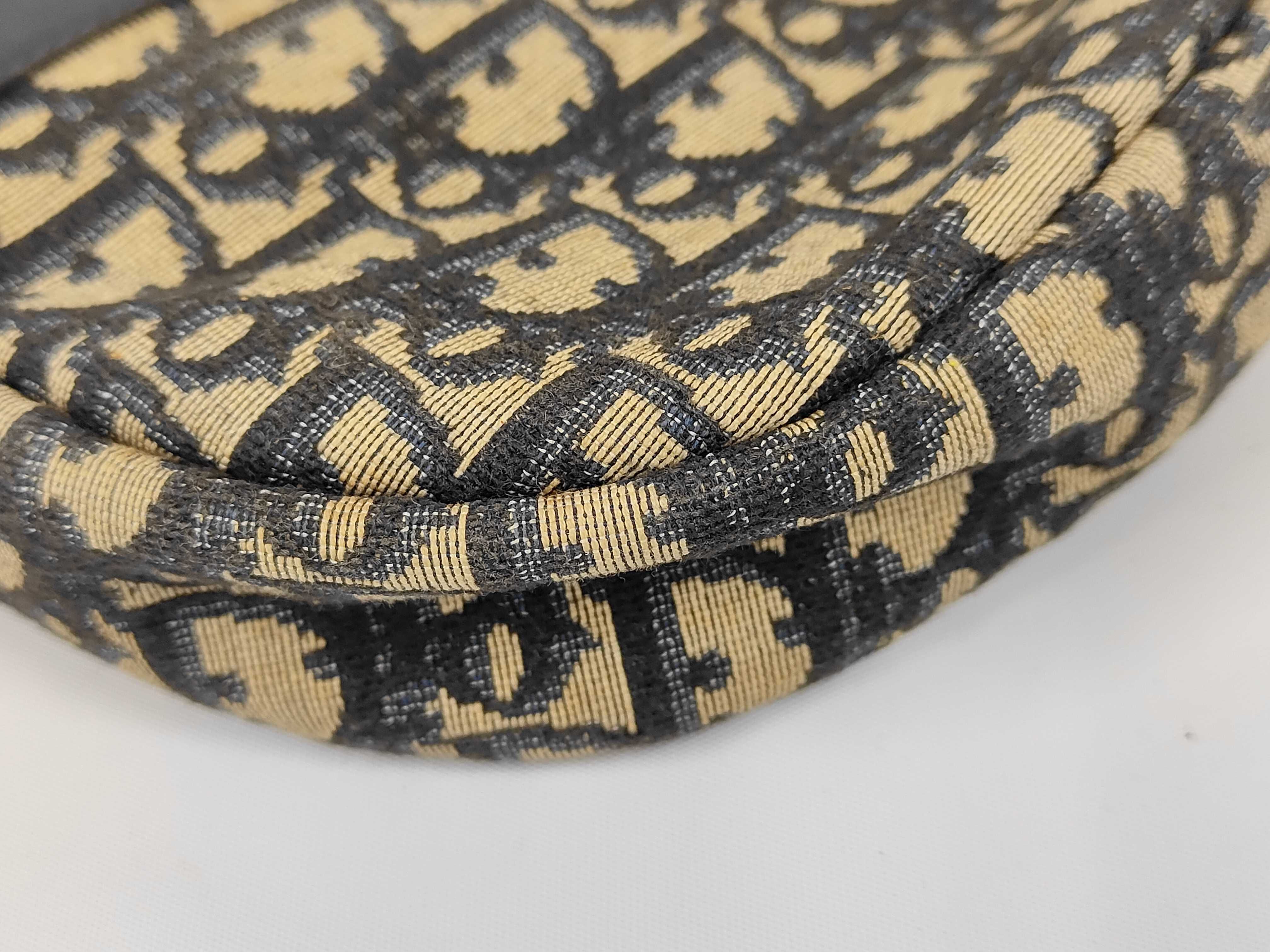 Trotter Shoulder Bag — view 4