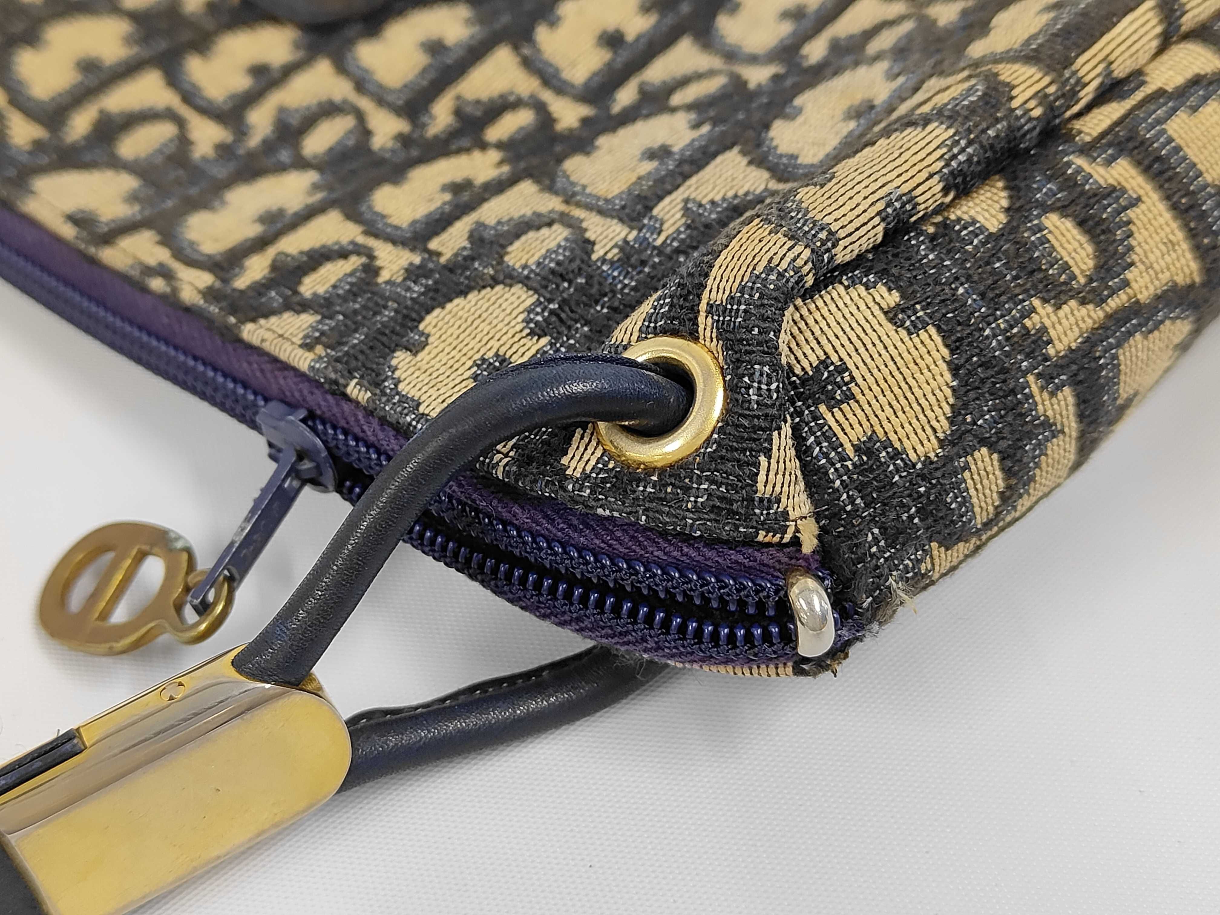 Trotter Shoulder Bag — view 6
