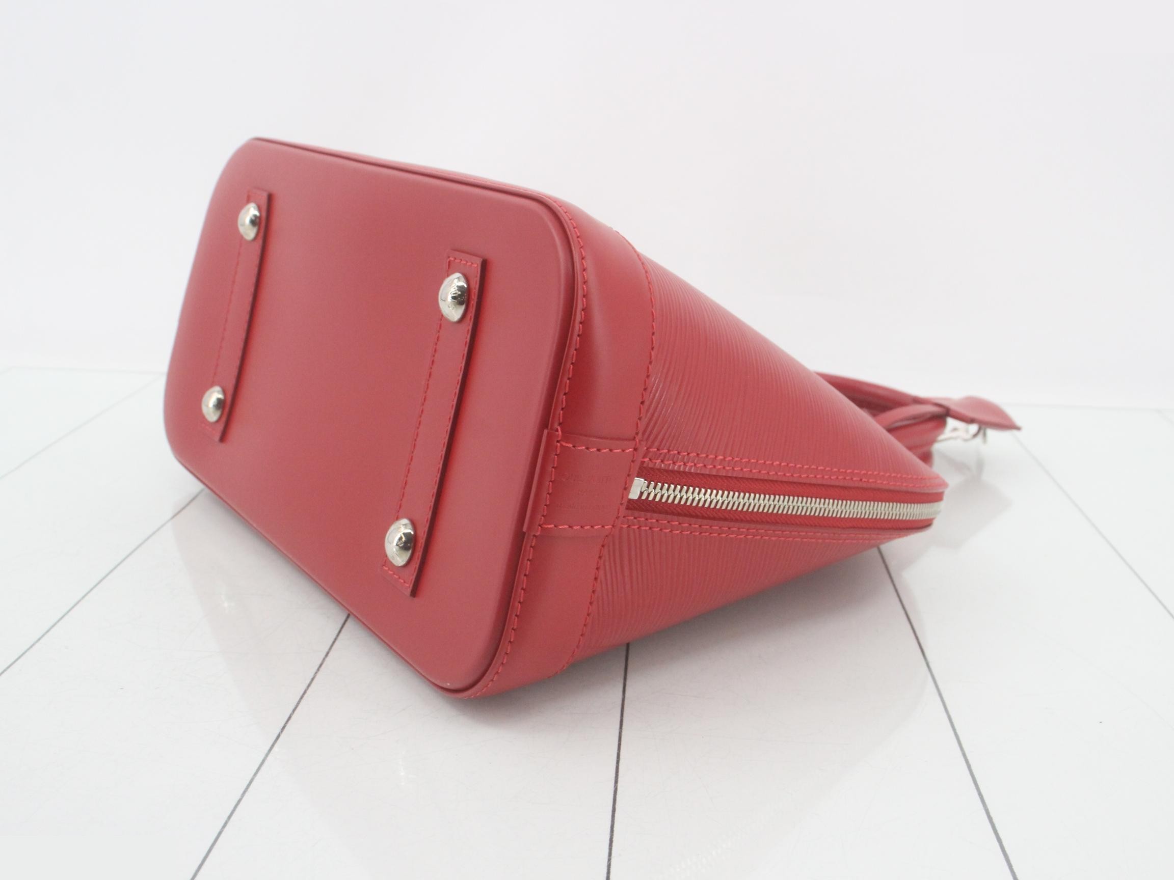 Epi Alma PM Coquelicot Handbag — view 6