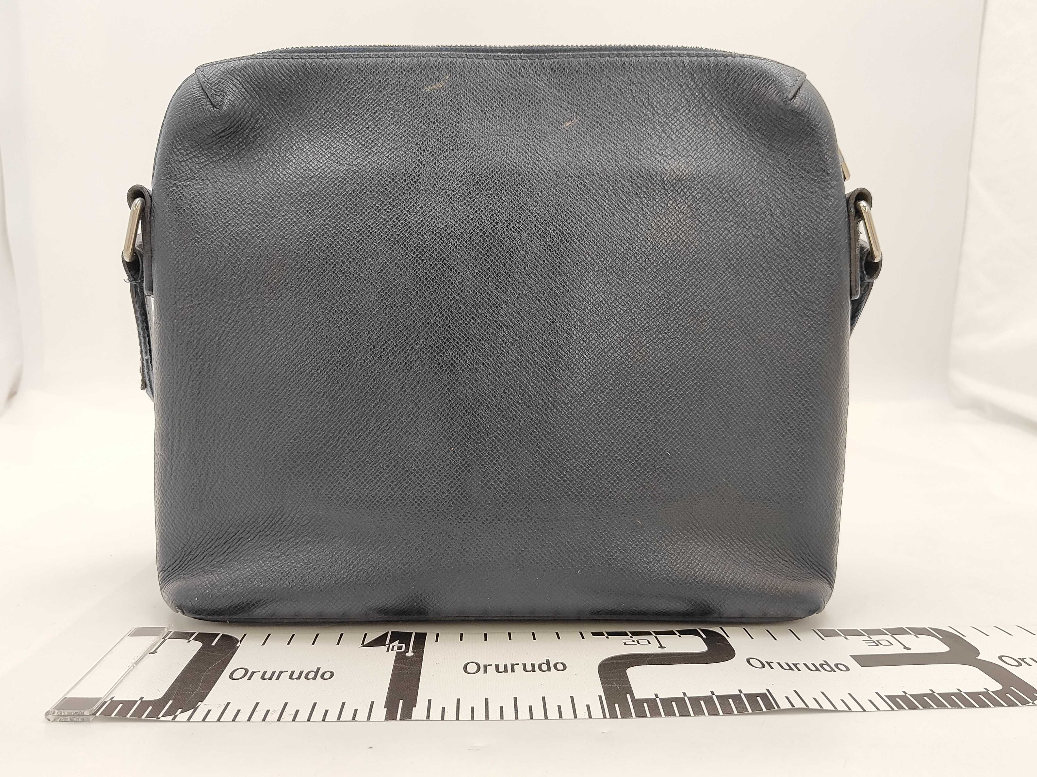 Taiga brand bag Glico DR1125 shoulder bag — view 2