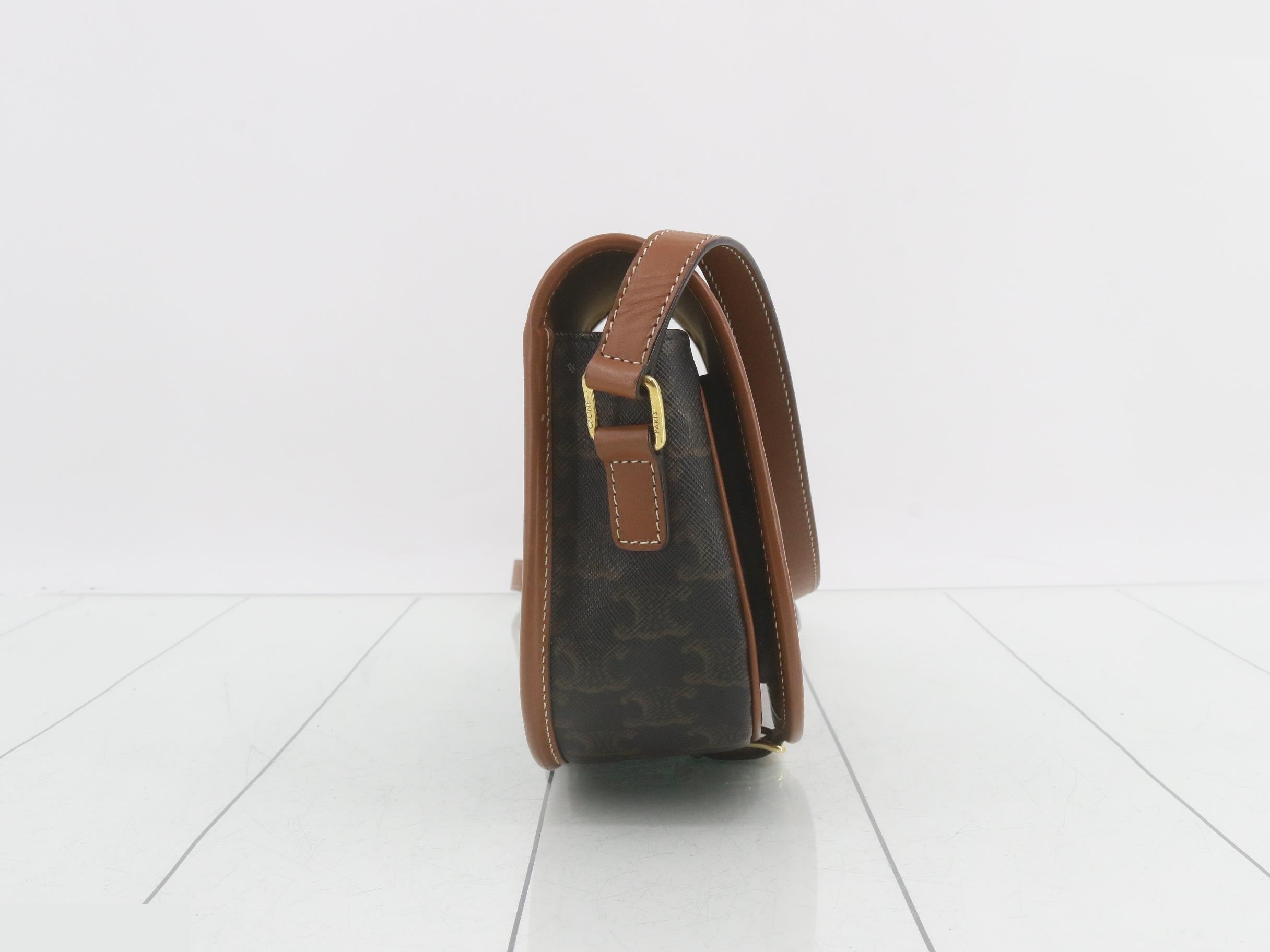 Triomphe canvas shoulder bag — view 4