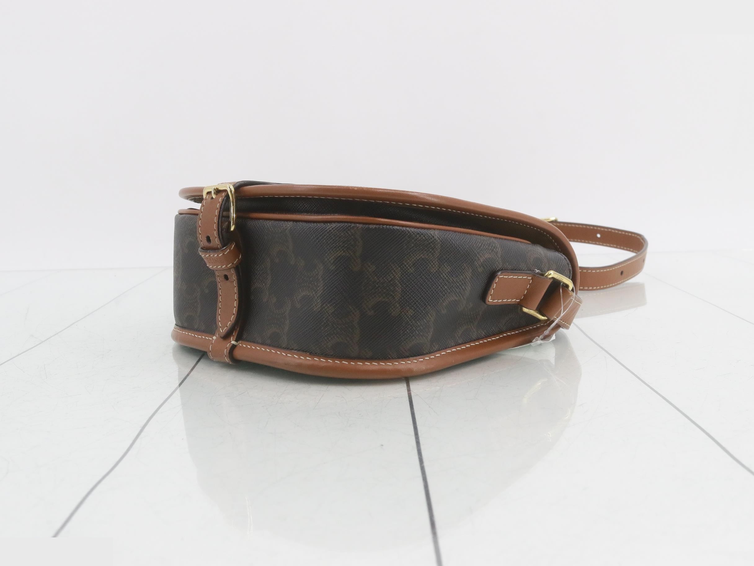 Triomphe canvas shoulder bag — view 6