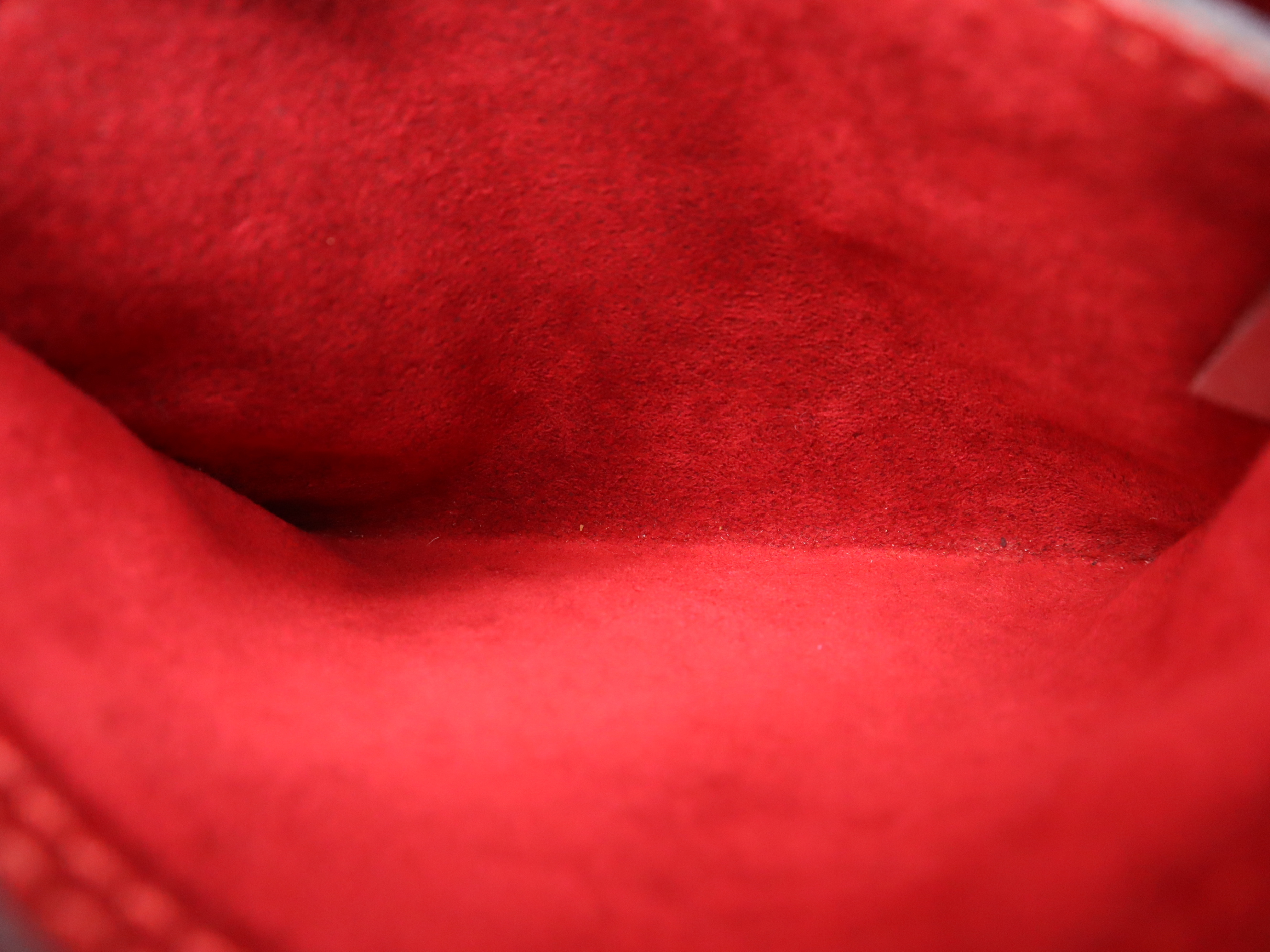 M52147 Epi Alma Castilian Red Handbag — view 12