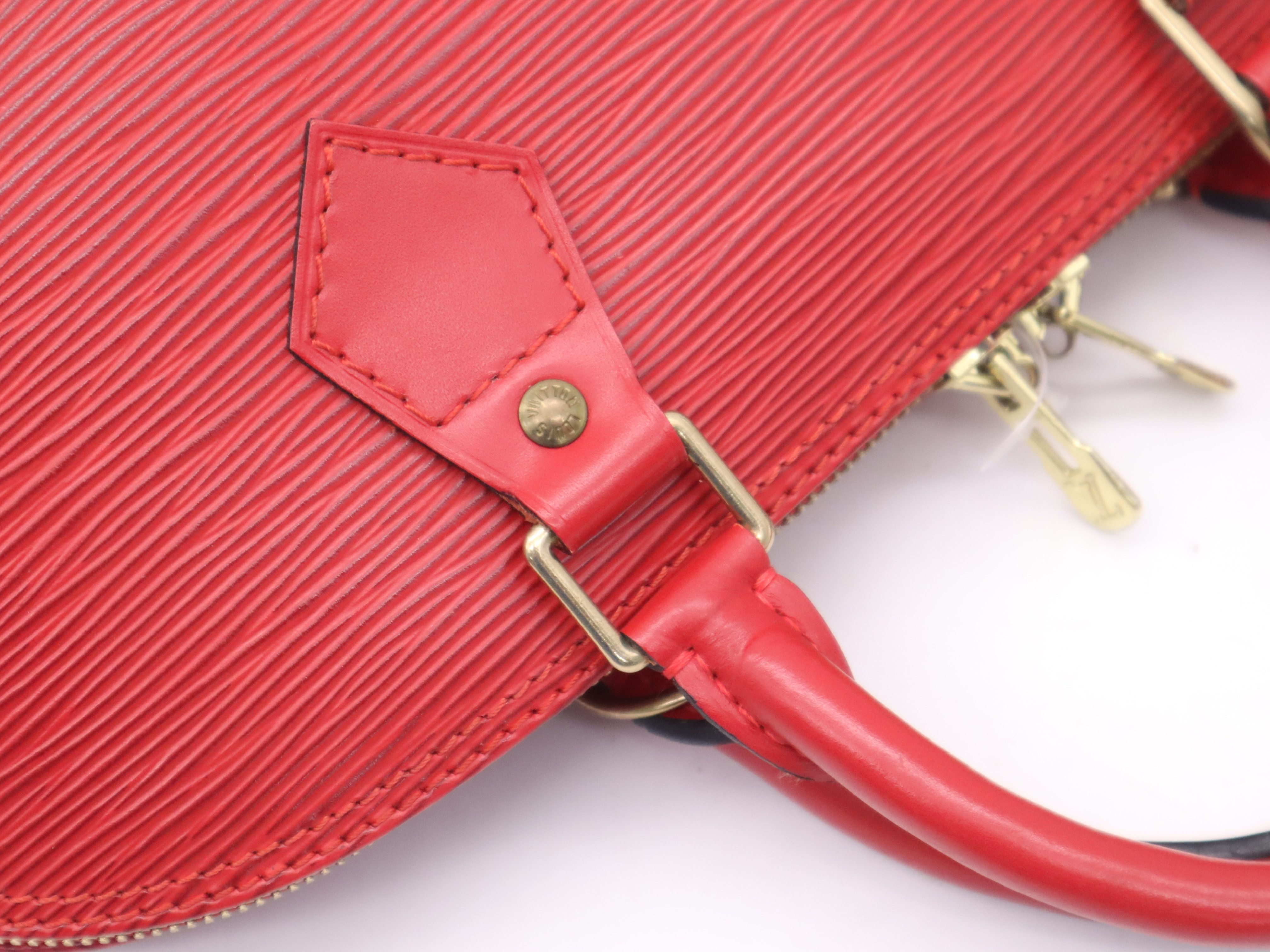 M52147 Epi Alma Castilian Red Handbag — view 7
