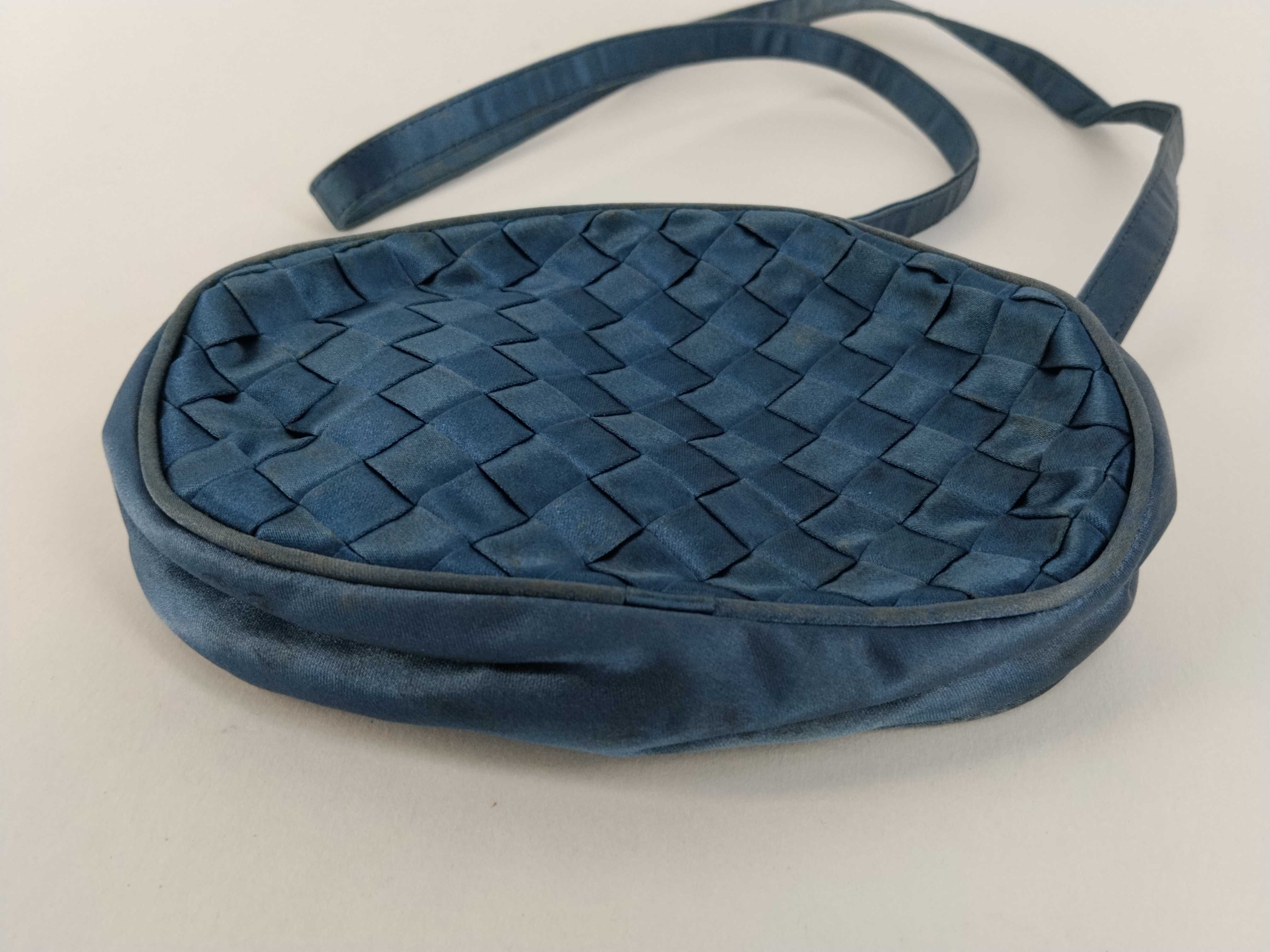 Intrecciato Shoulder Bag — view 7