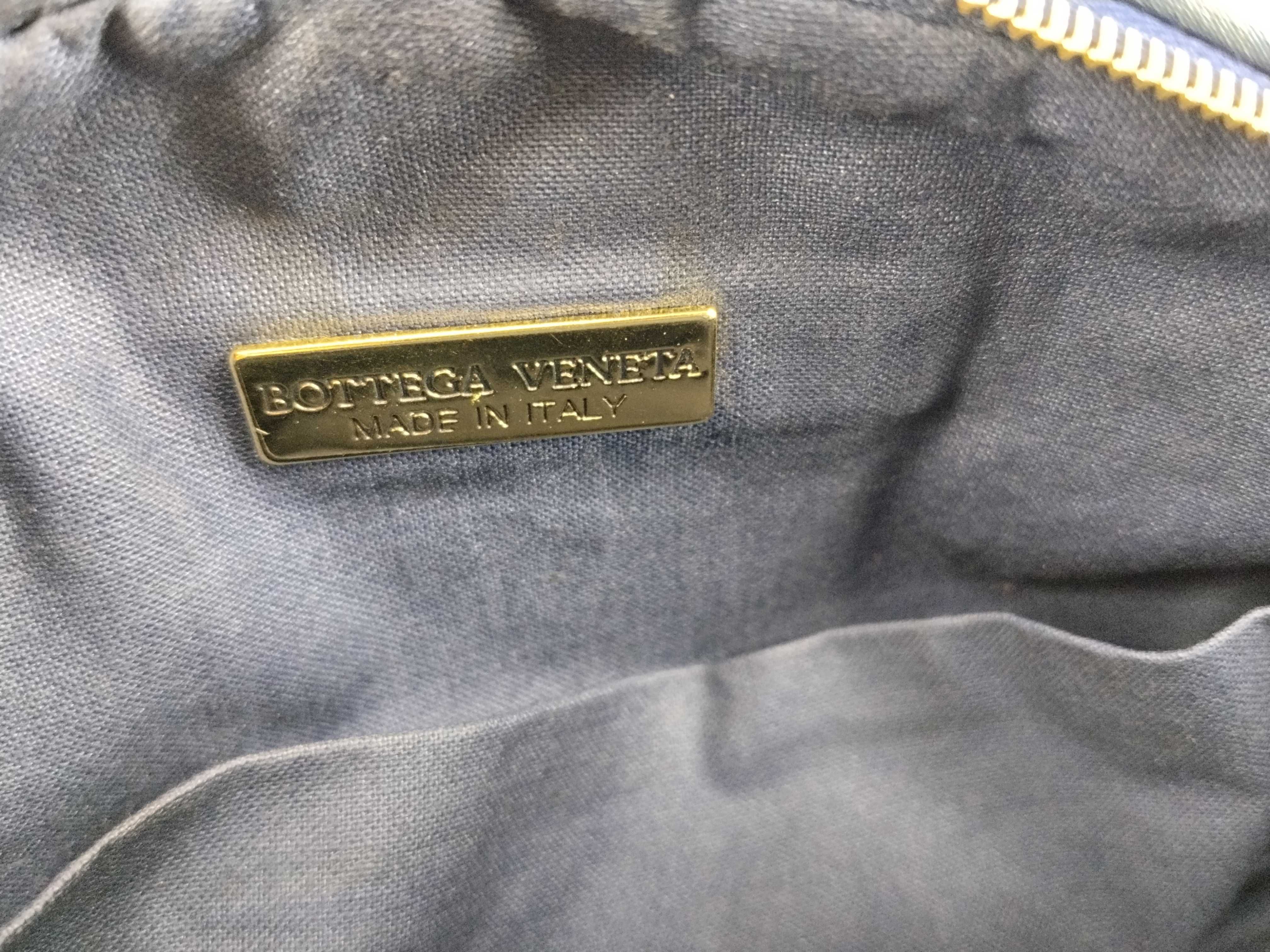 Intrecciato Shoulder Bag — view 10