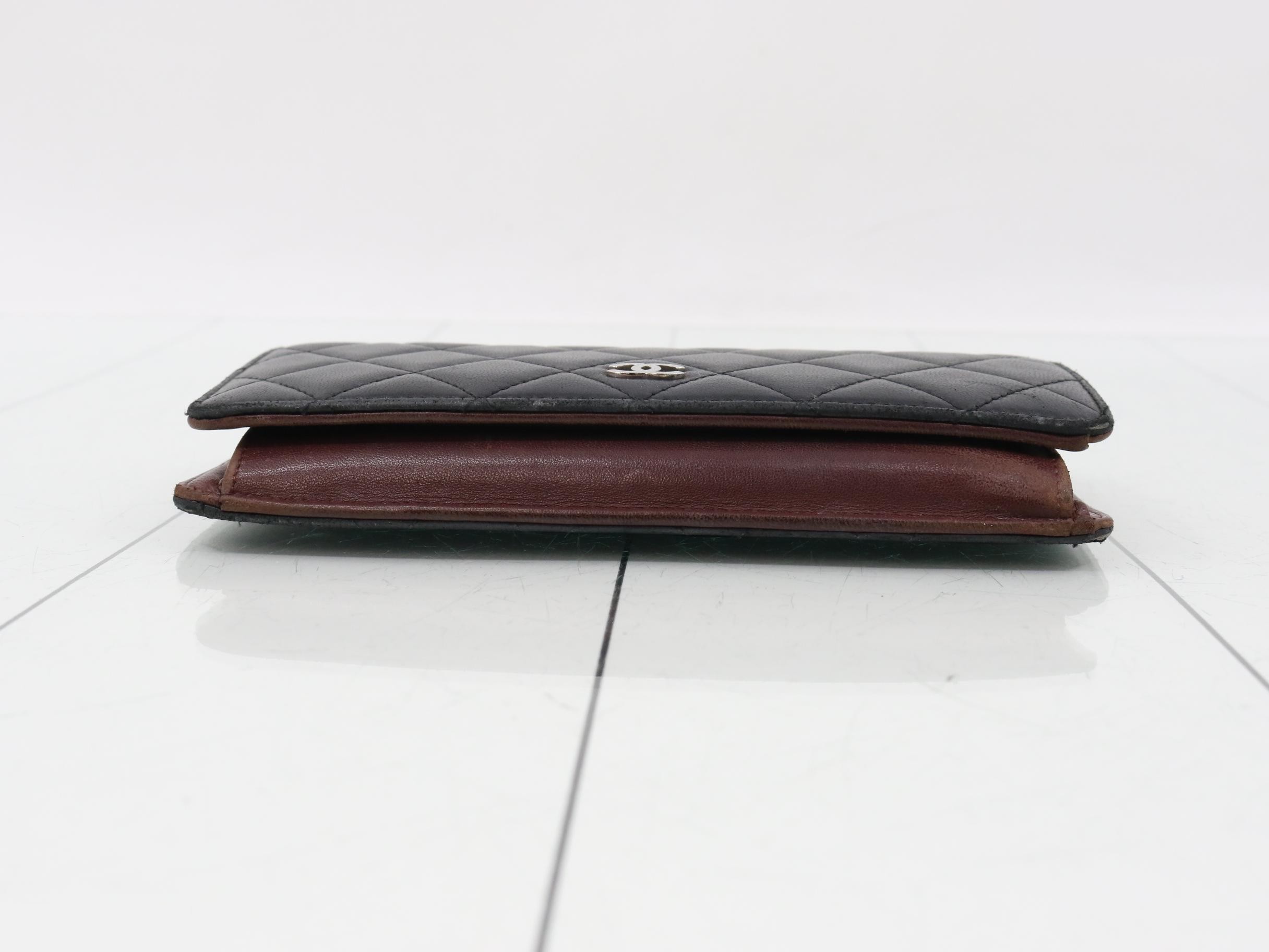 Matelassé (bags) and wallets — view 3