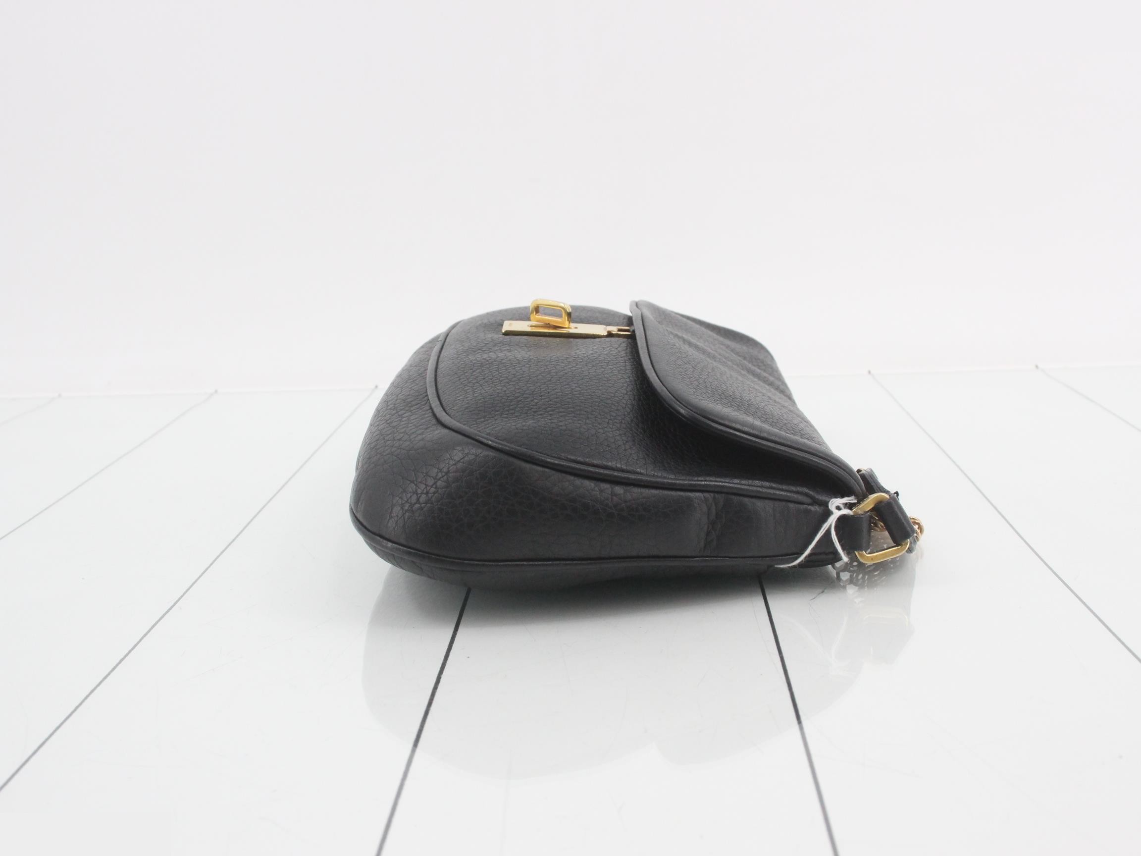 Logo Chain Shoulder Handbag — view 3