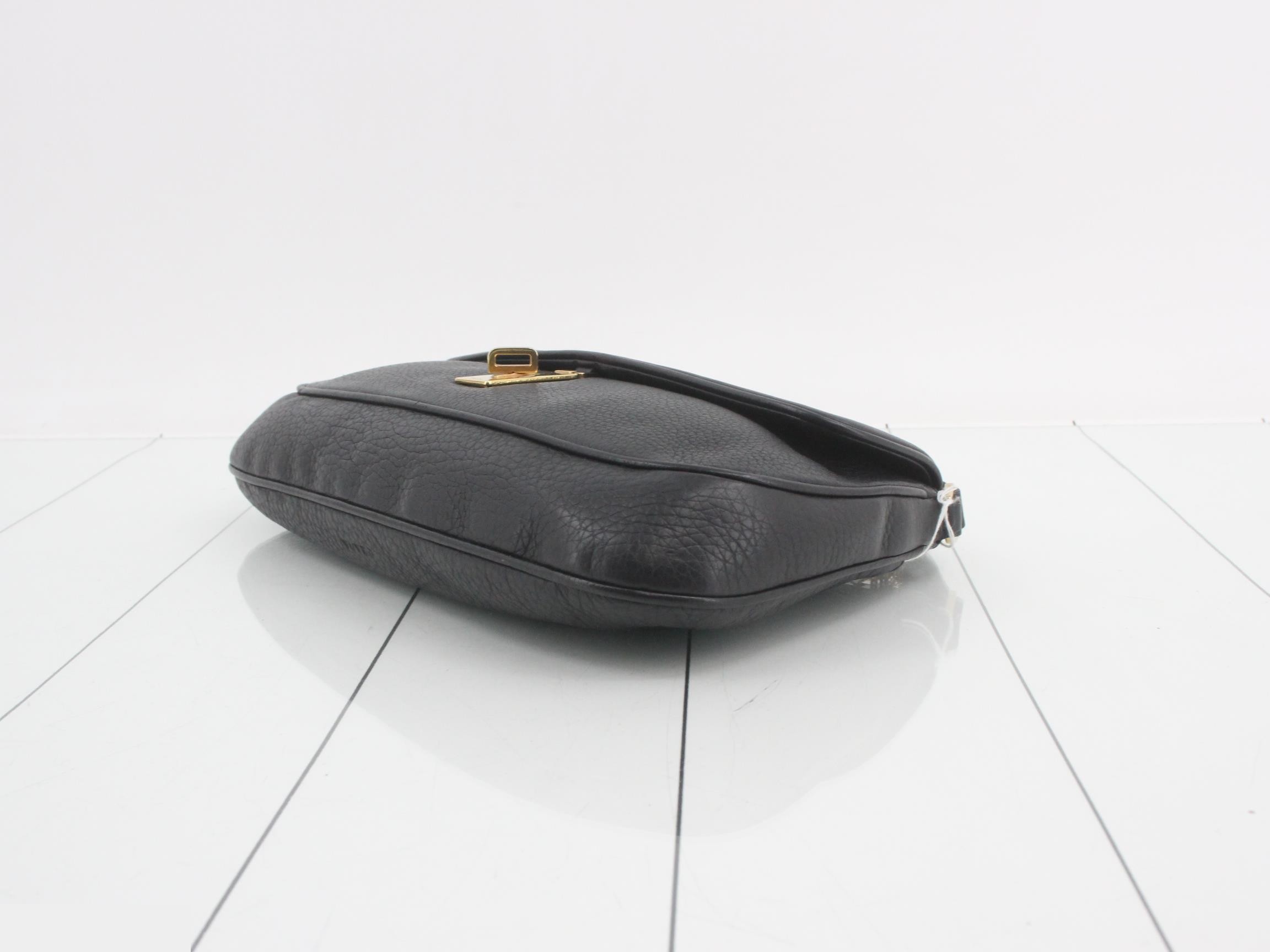 Logo Chain Shoulder Handbag — view 6