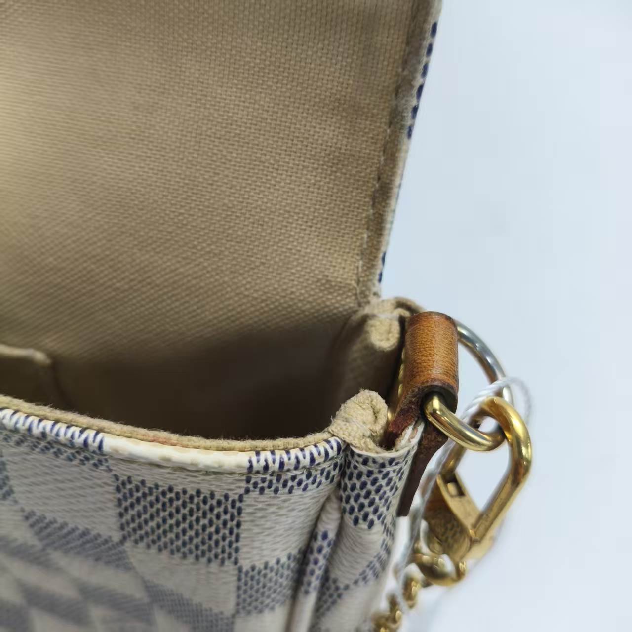 【*Shipped from: China*】LOUIS VUITTON Favorite PU Shoulder Bag — view 15