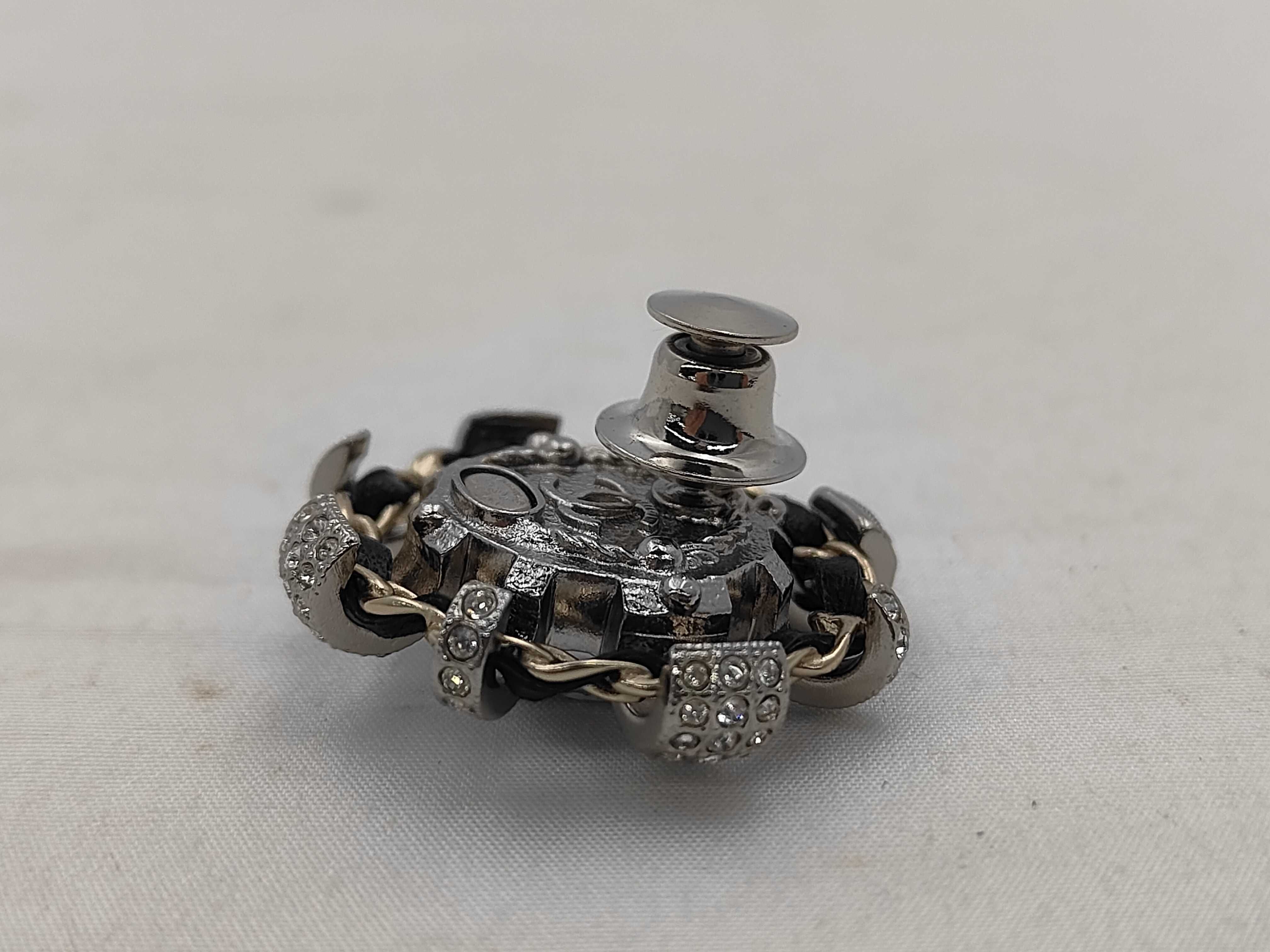 Coco Mark Rhinestone Pin Brooch A21B Brooch — view 3