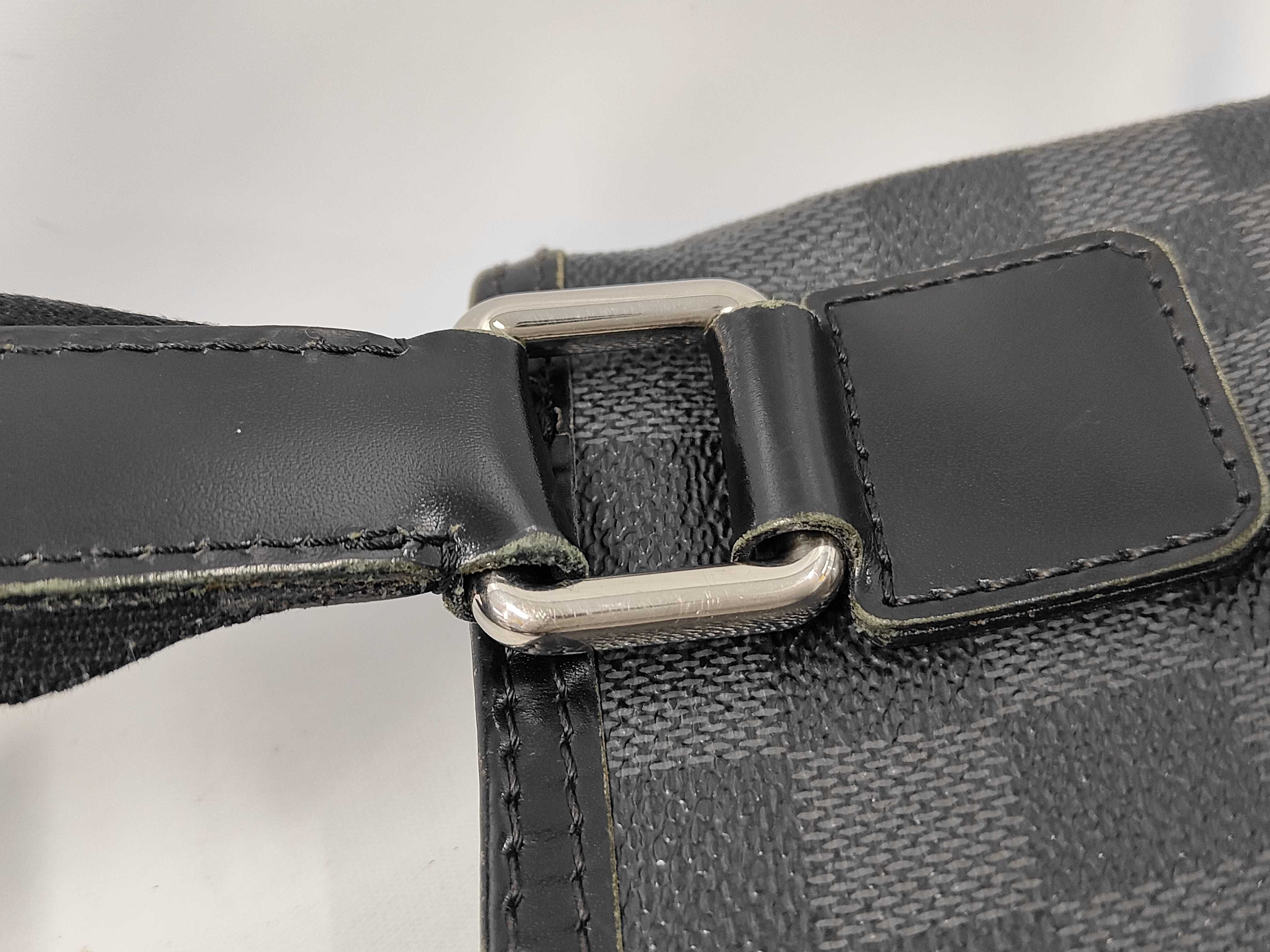 Damier Graphite Thomas N58028 VI4121 Shoulder Bag — view 6