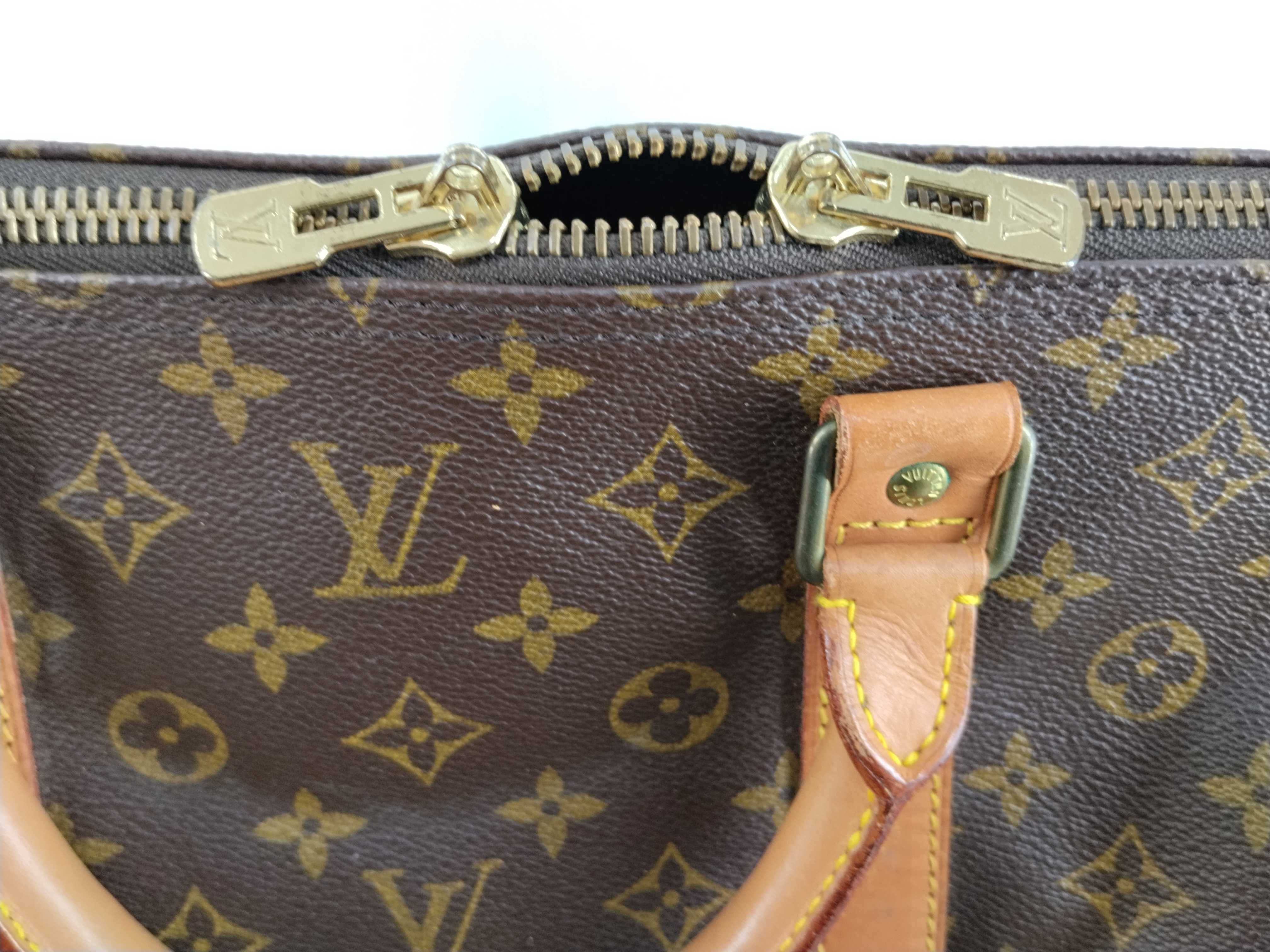 Monogram Vuitton Keepall Bandoulière 60 Boston Bag with Shoulder Strap — view 12