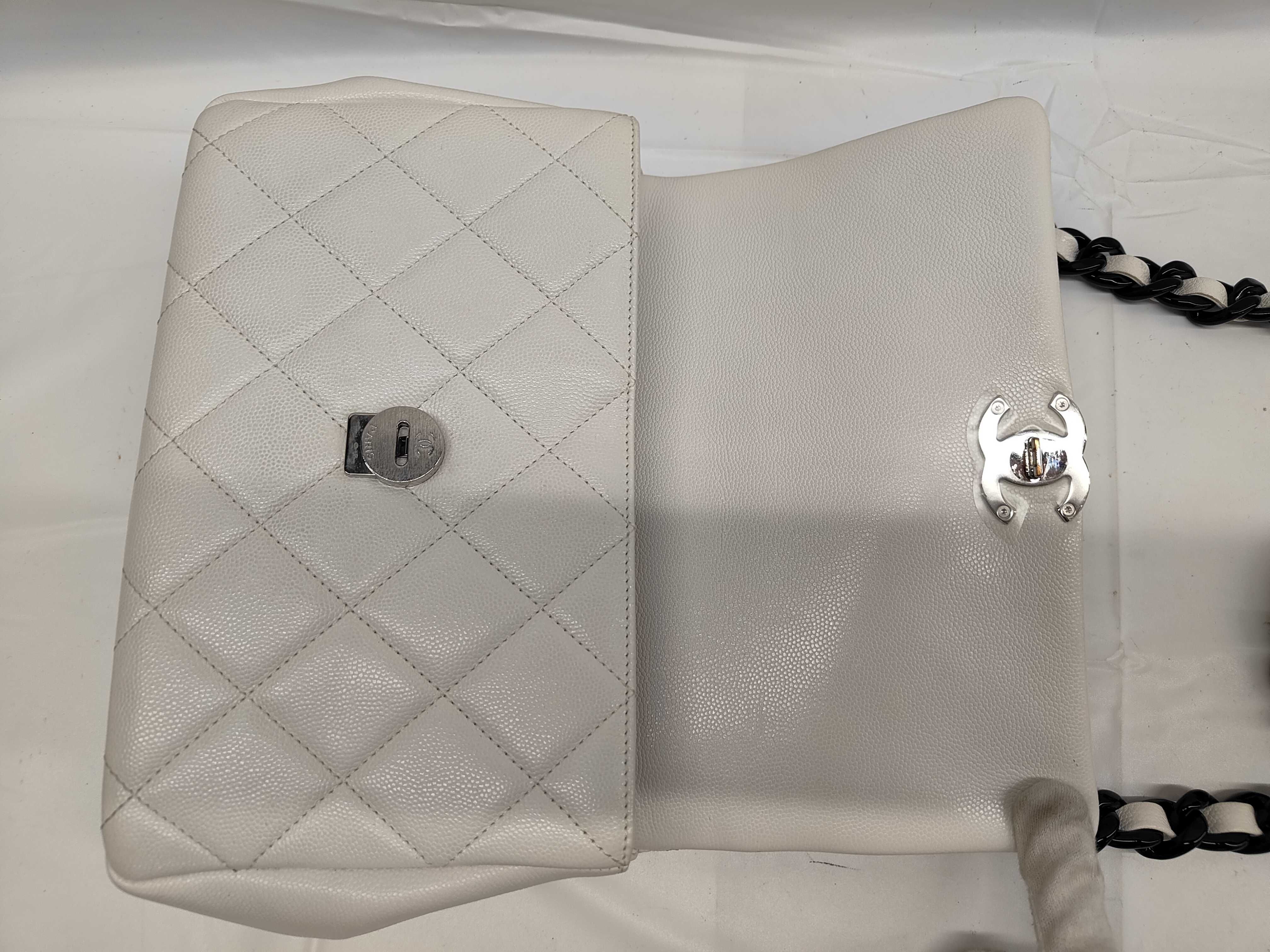 Matelassé Chain Shoulder Bag — view 7