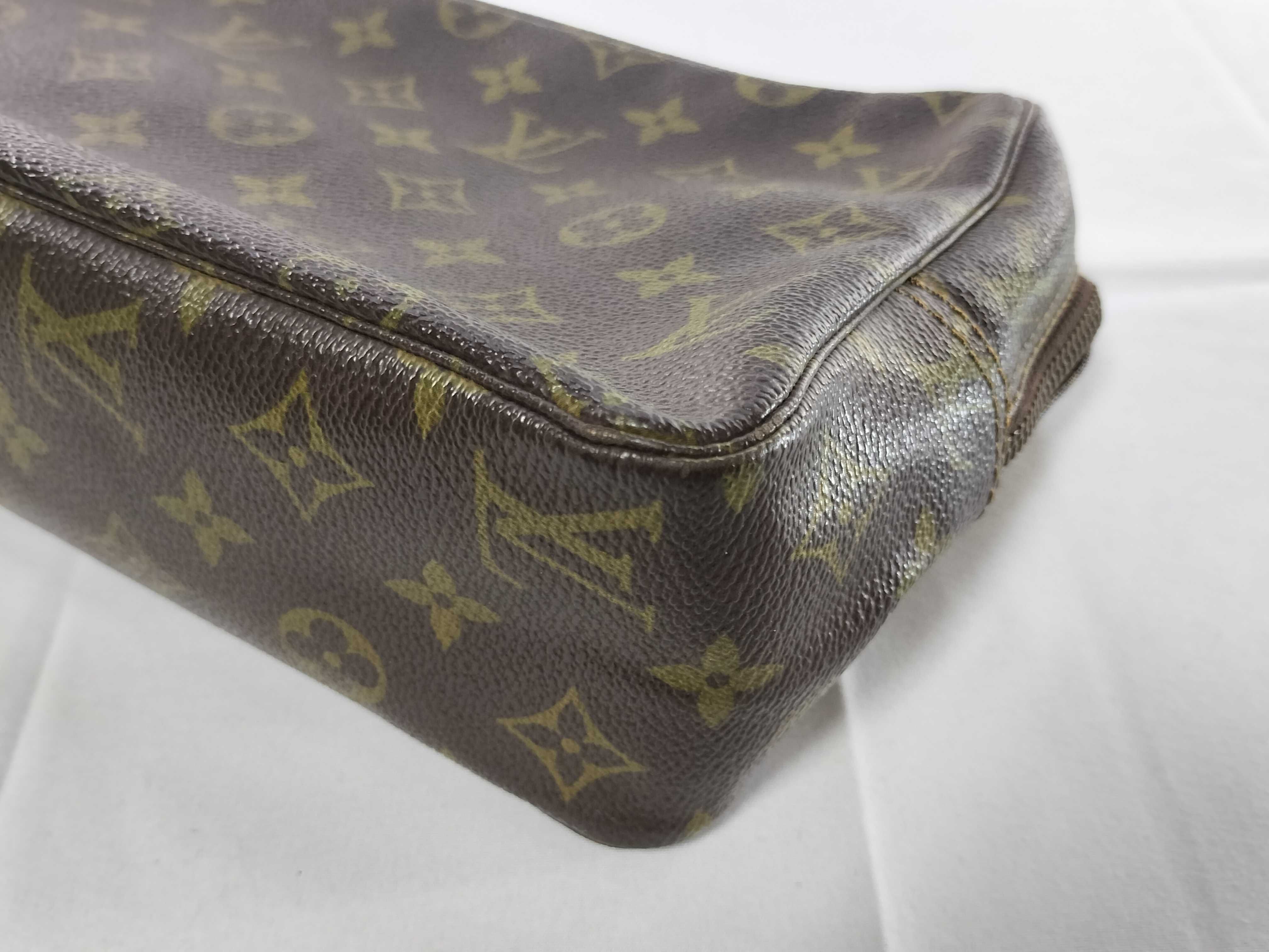 Monogram M47522 Trousses Toilette 28 Second Bag — view 5