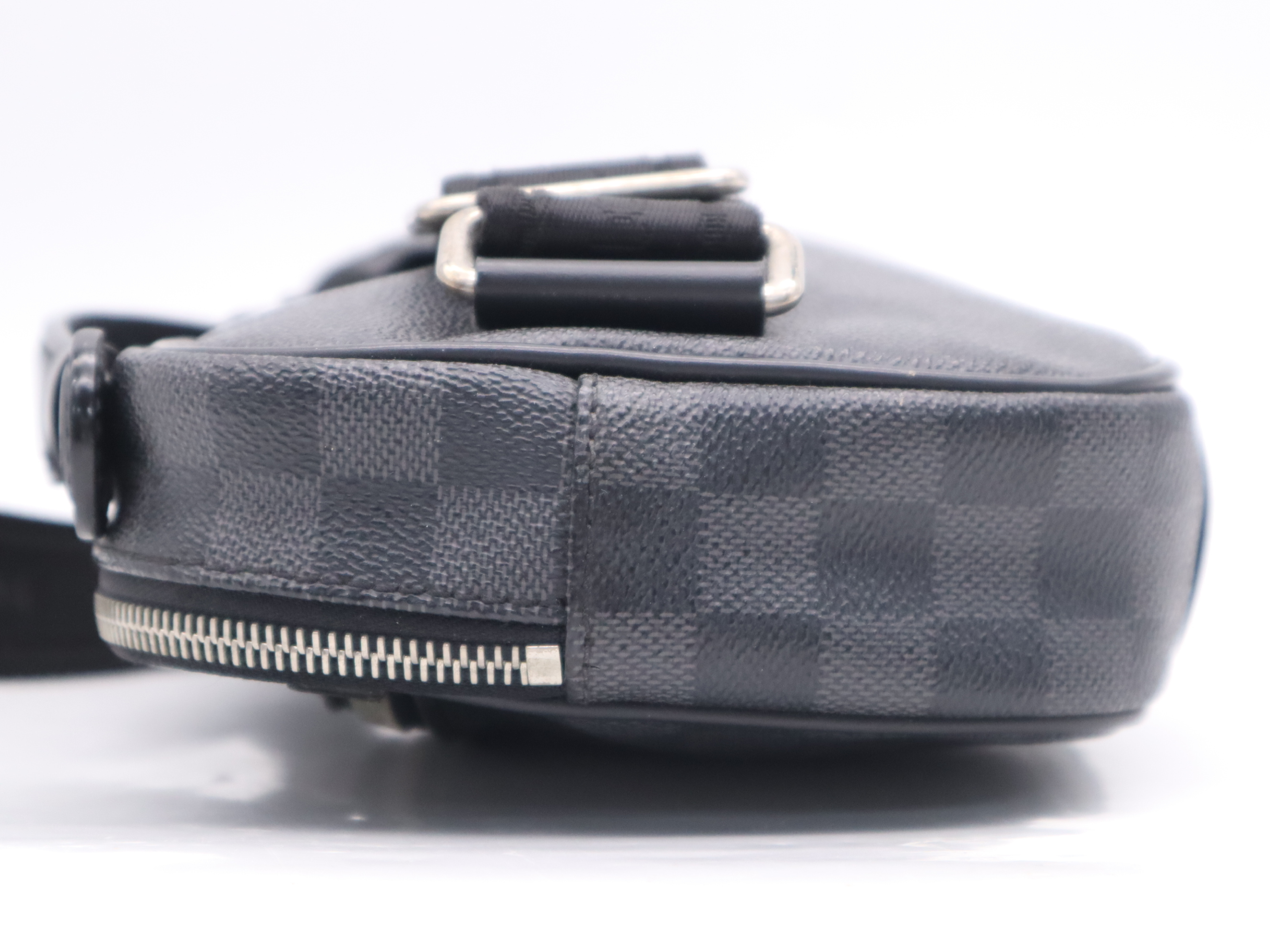 N41289 Graphite Ambrelle Shoulder Bag — view 3