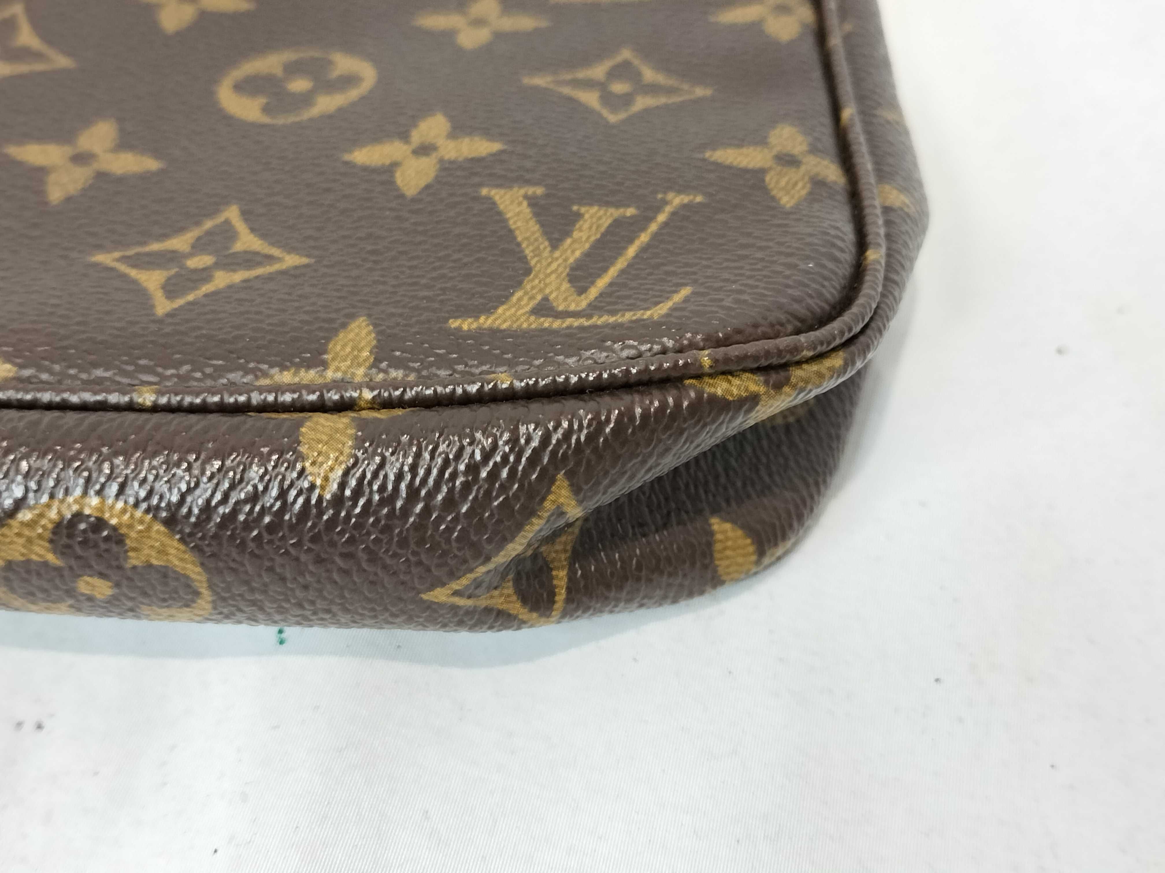 Monogram Pochette Accessoires M51980 SD0052 Handbag — view 6