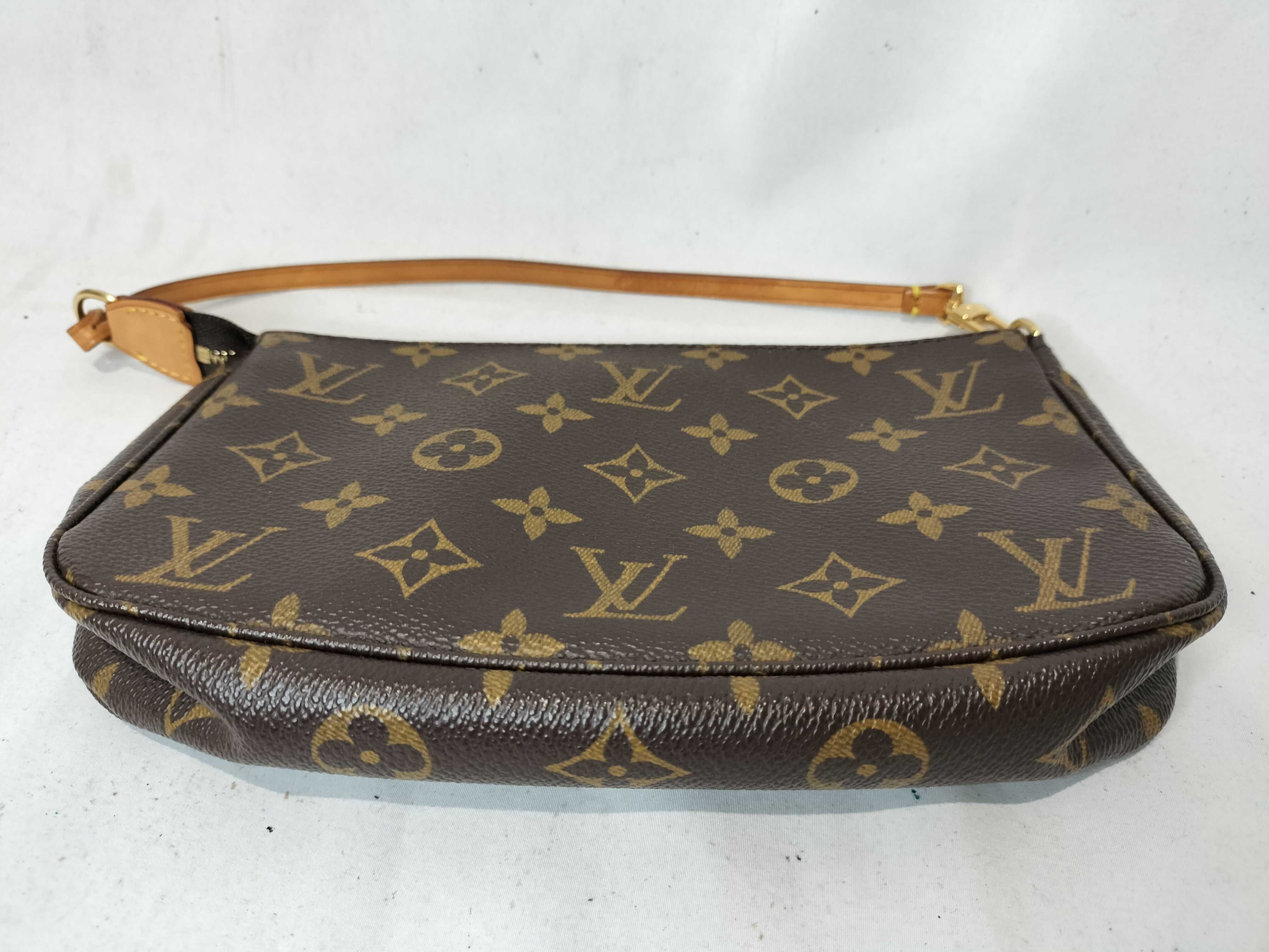 Monogram Pochette Accessoires M51980 SD0052 Handbag — view 7