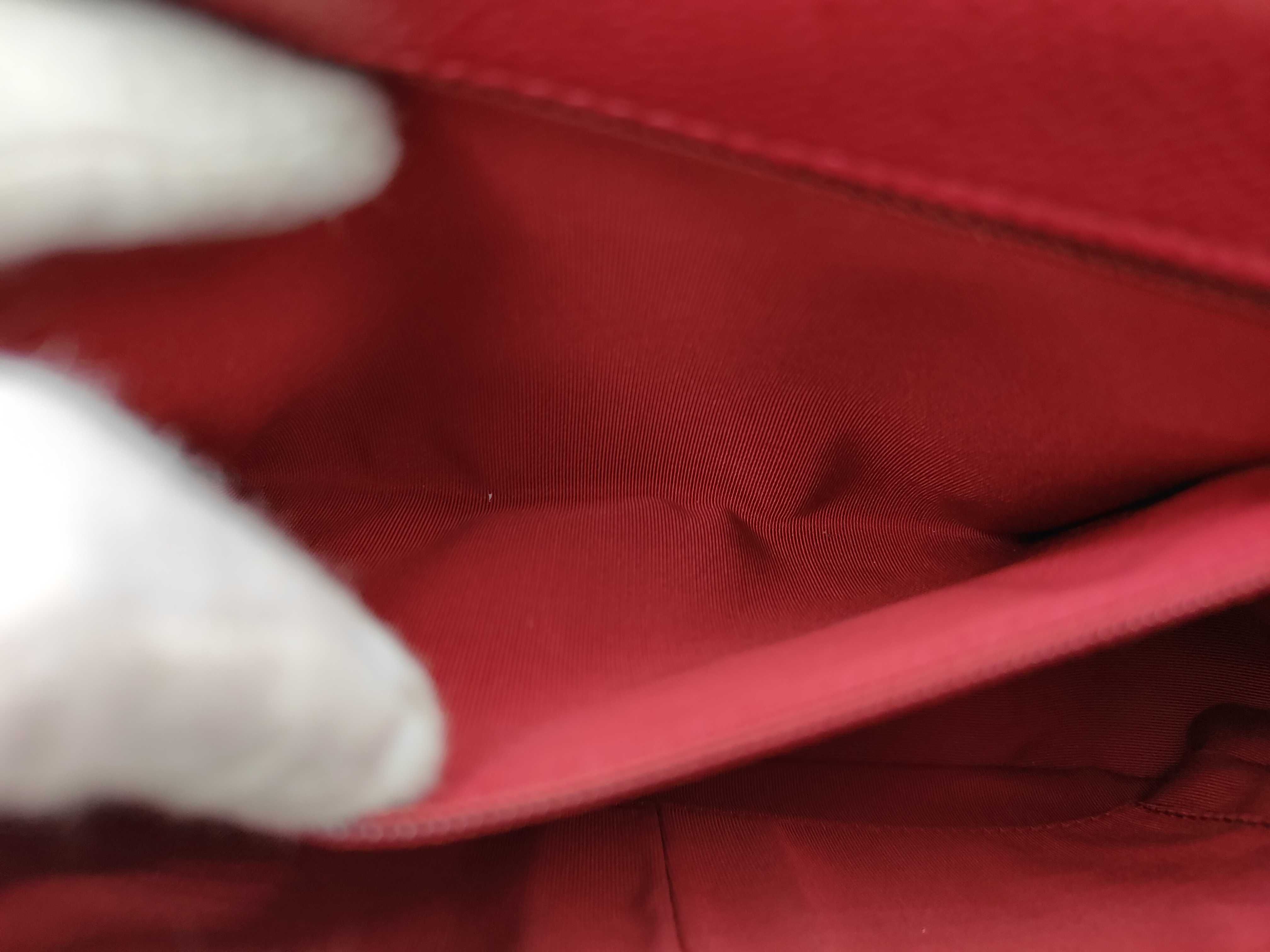 Matelassé Caviar Red 2-Way Chain Shoulder Bag — view 11