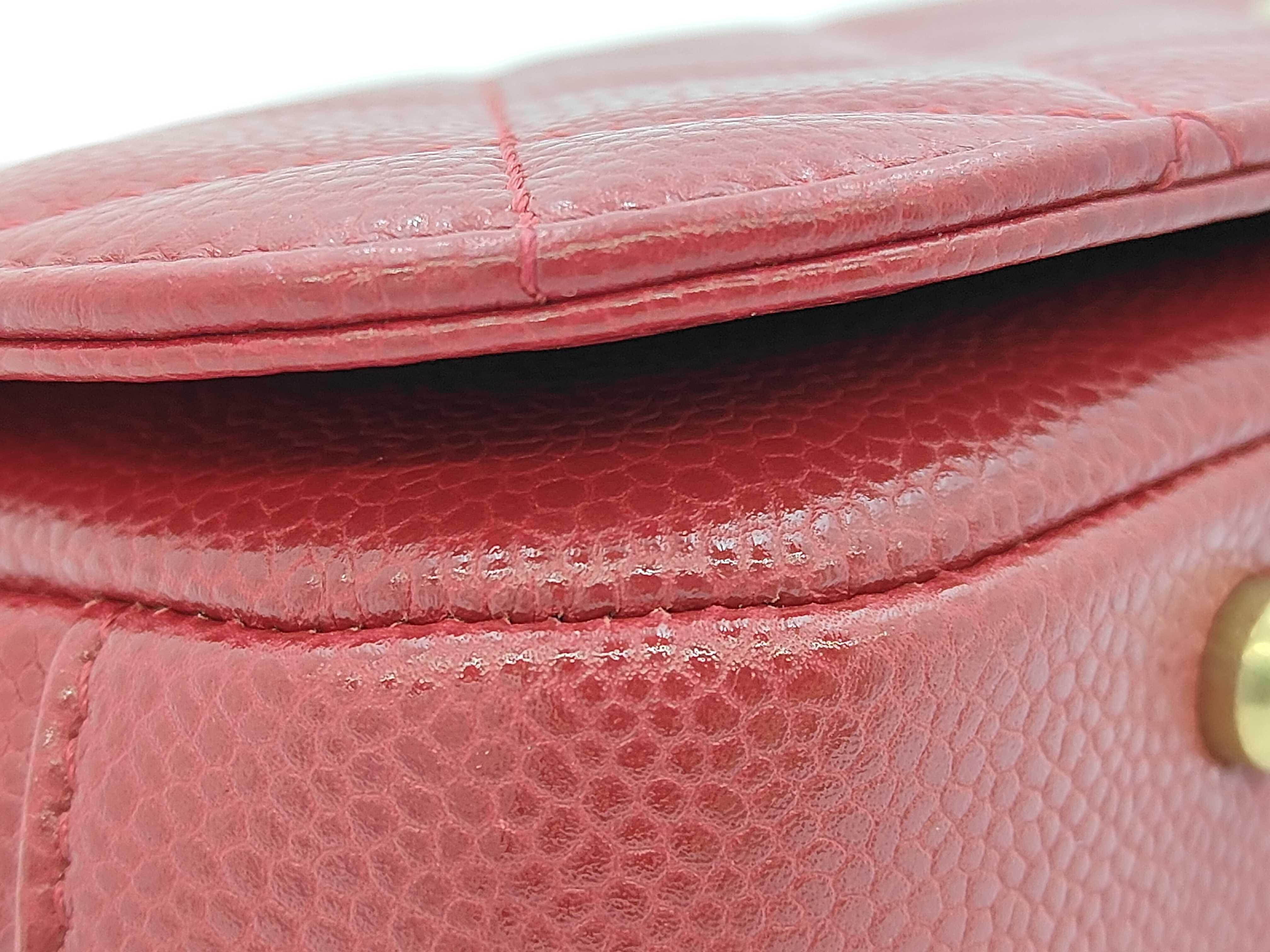 Matelassé Caviar Red 2-Way Chain Shoulder Bag — view 7
