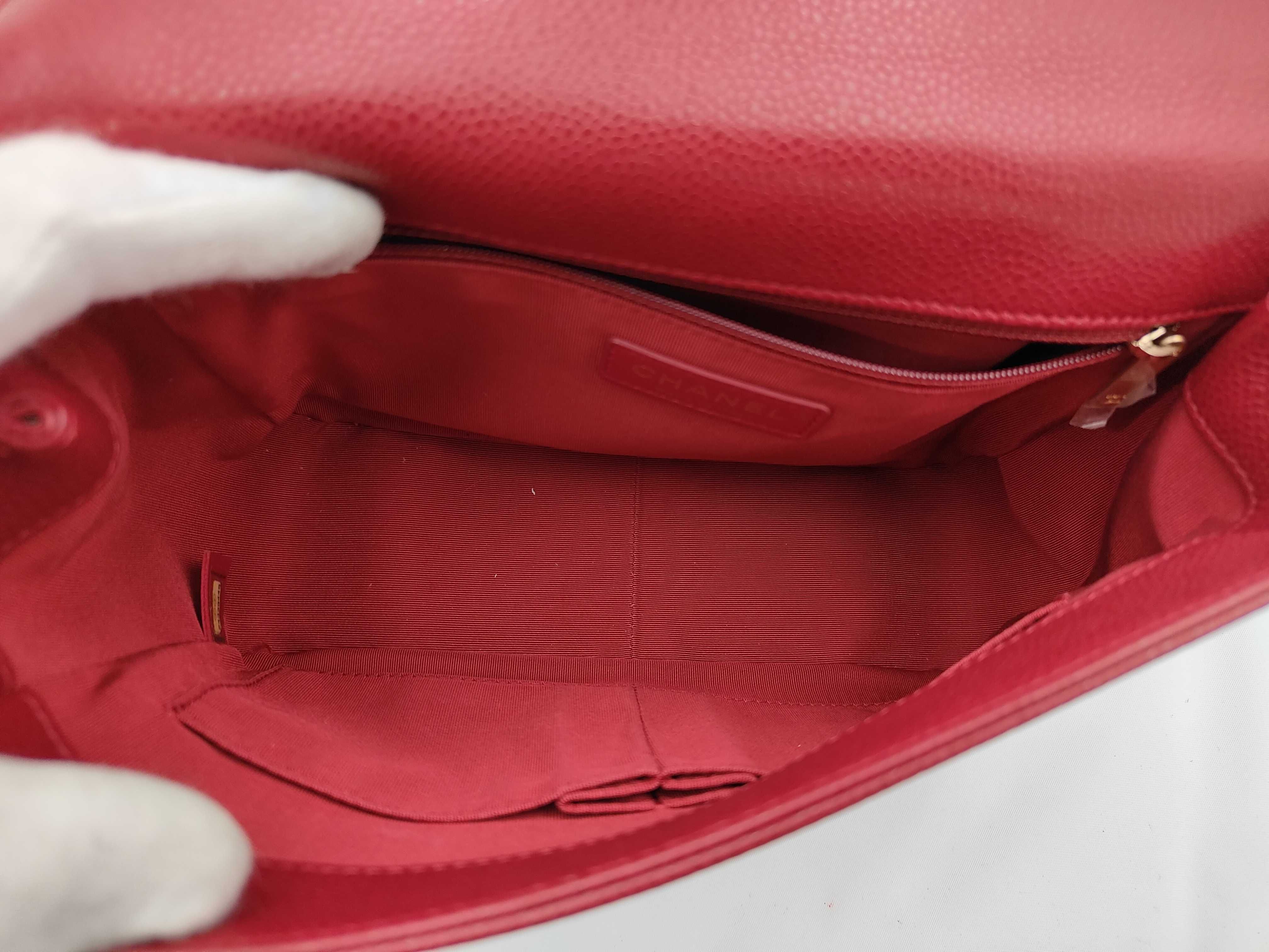 Matelassé Caviar Red 2-Way Chain Shoulder Bag — view 10