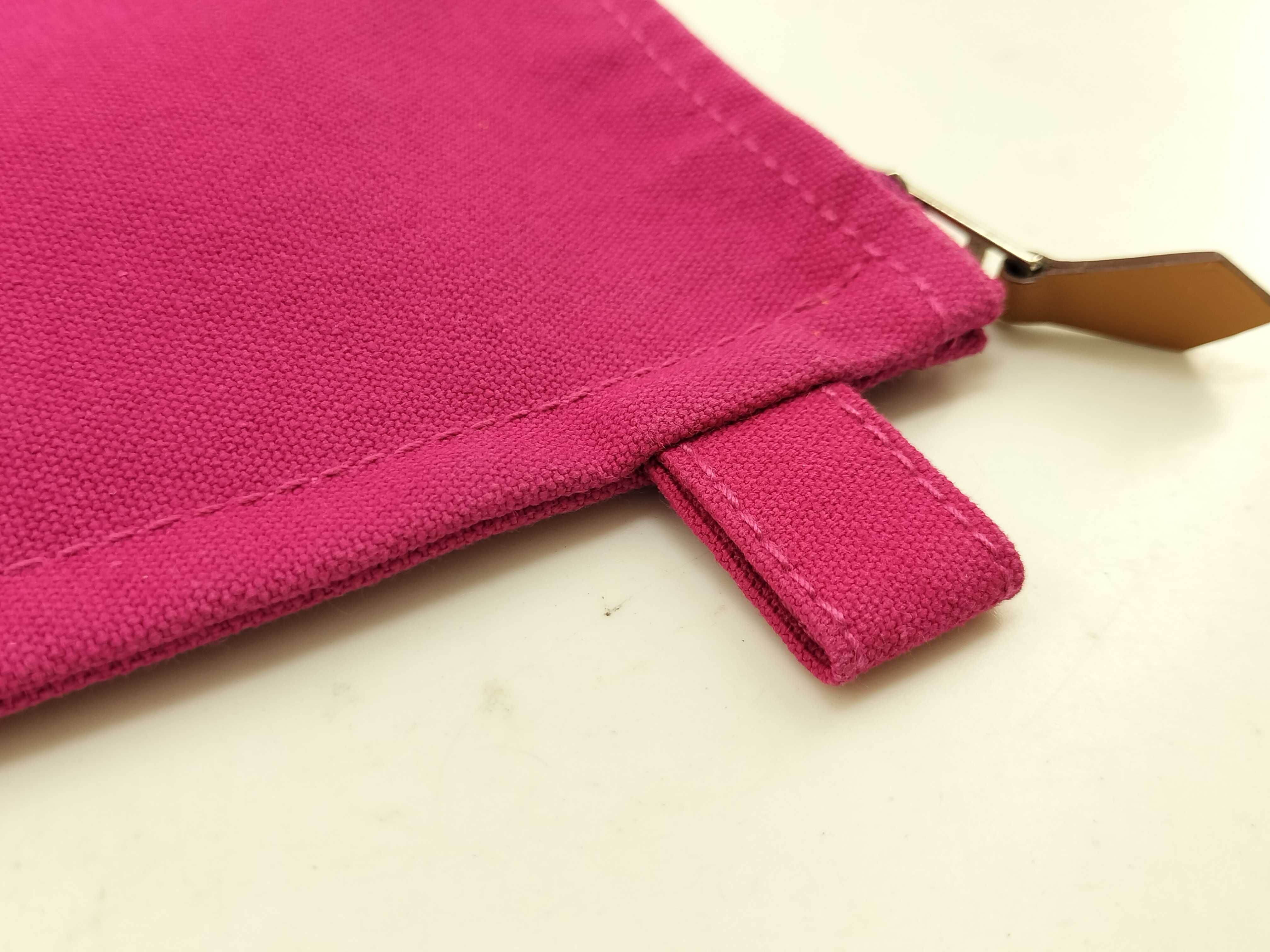 Polapola Pouch MM Hibiscus Canvas Pouch — view 5