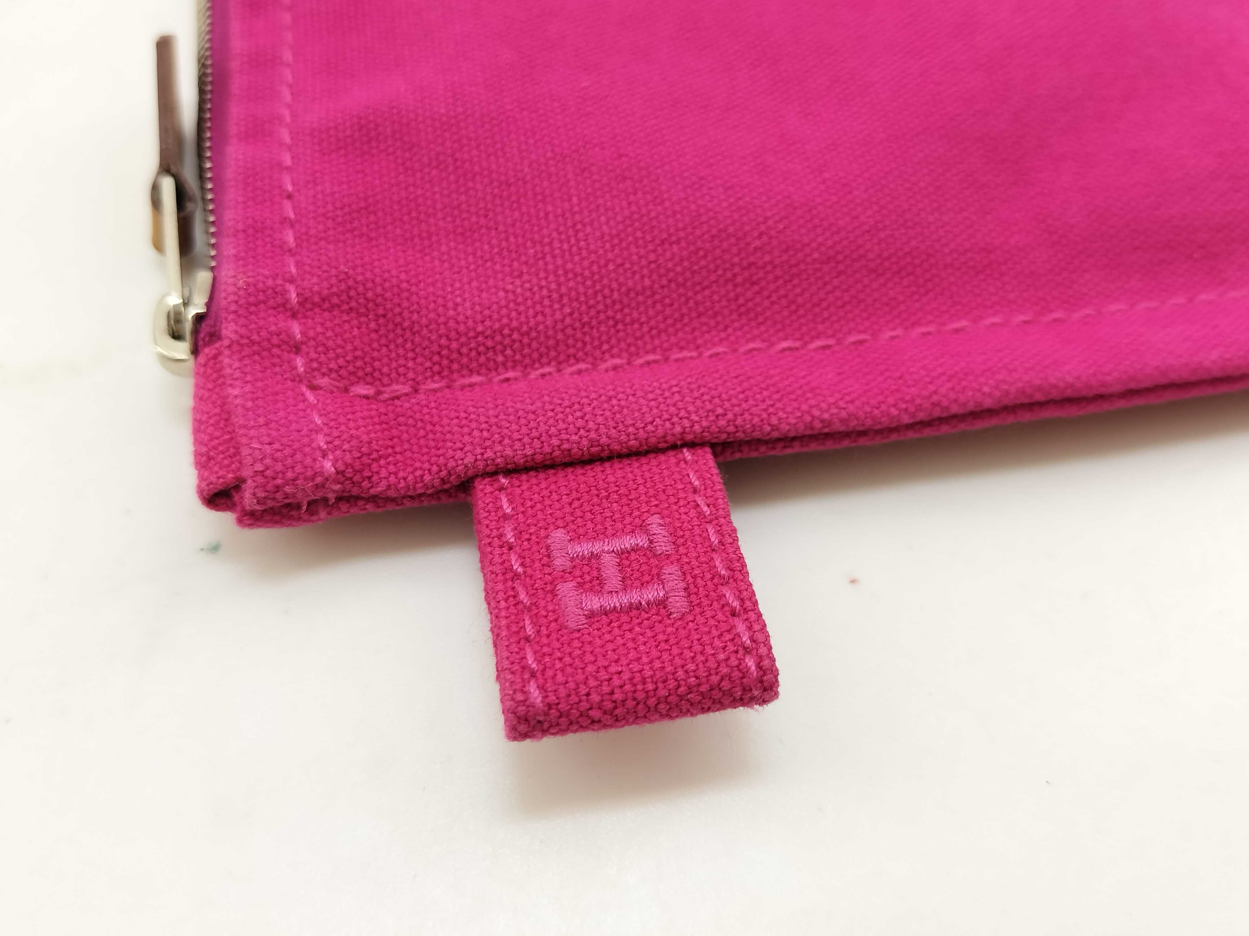 Polapola Pouch MM Hibiscus Canvas Pouch — view 8