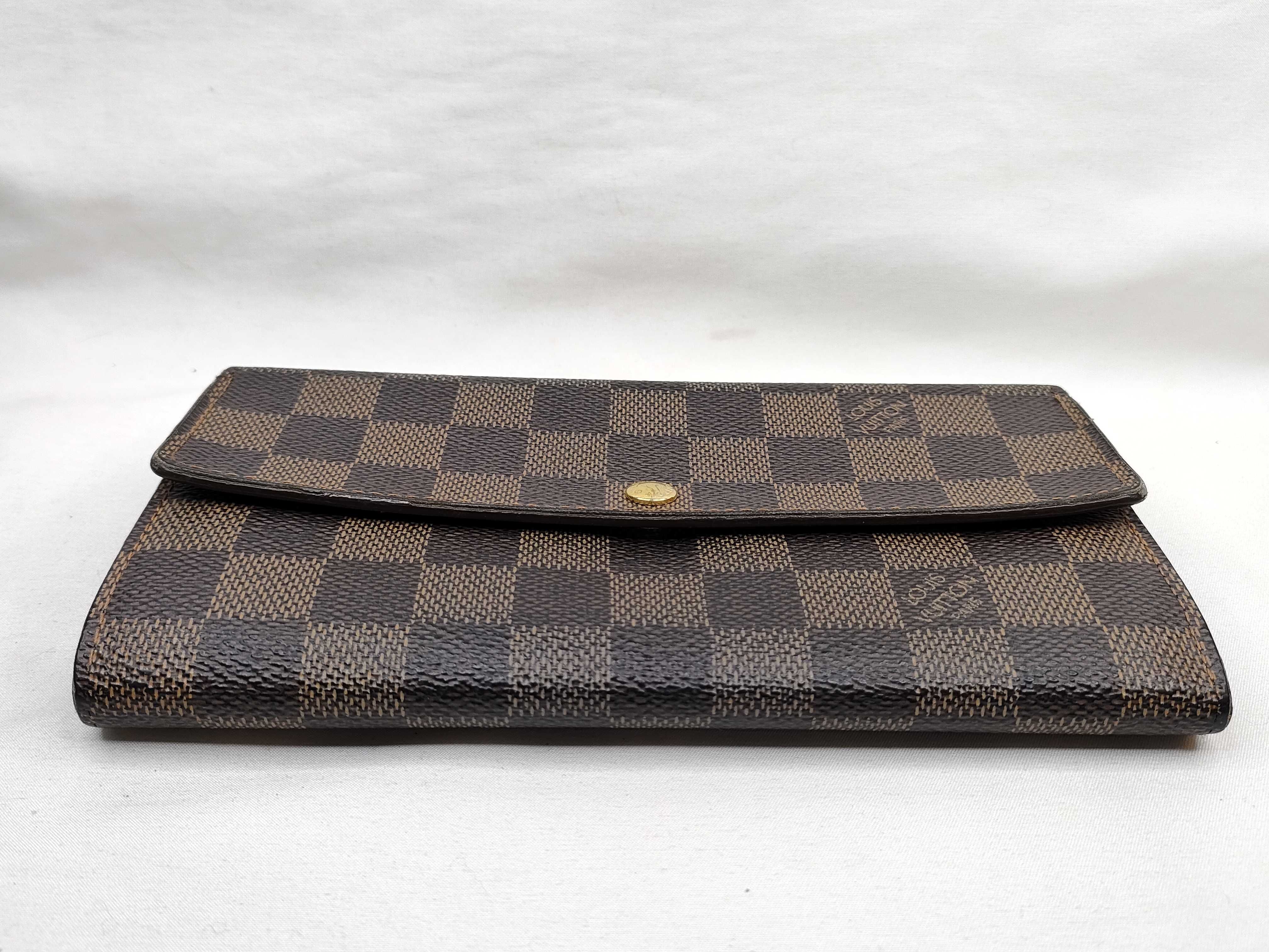 Damier Louis Vuitton Damier Portefeuille Sarah Wallet — view 4