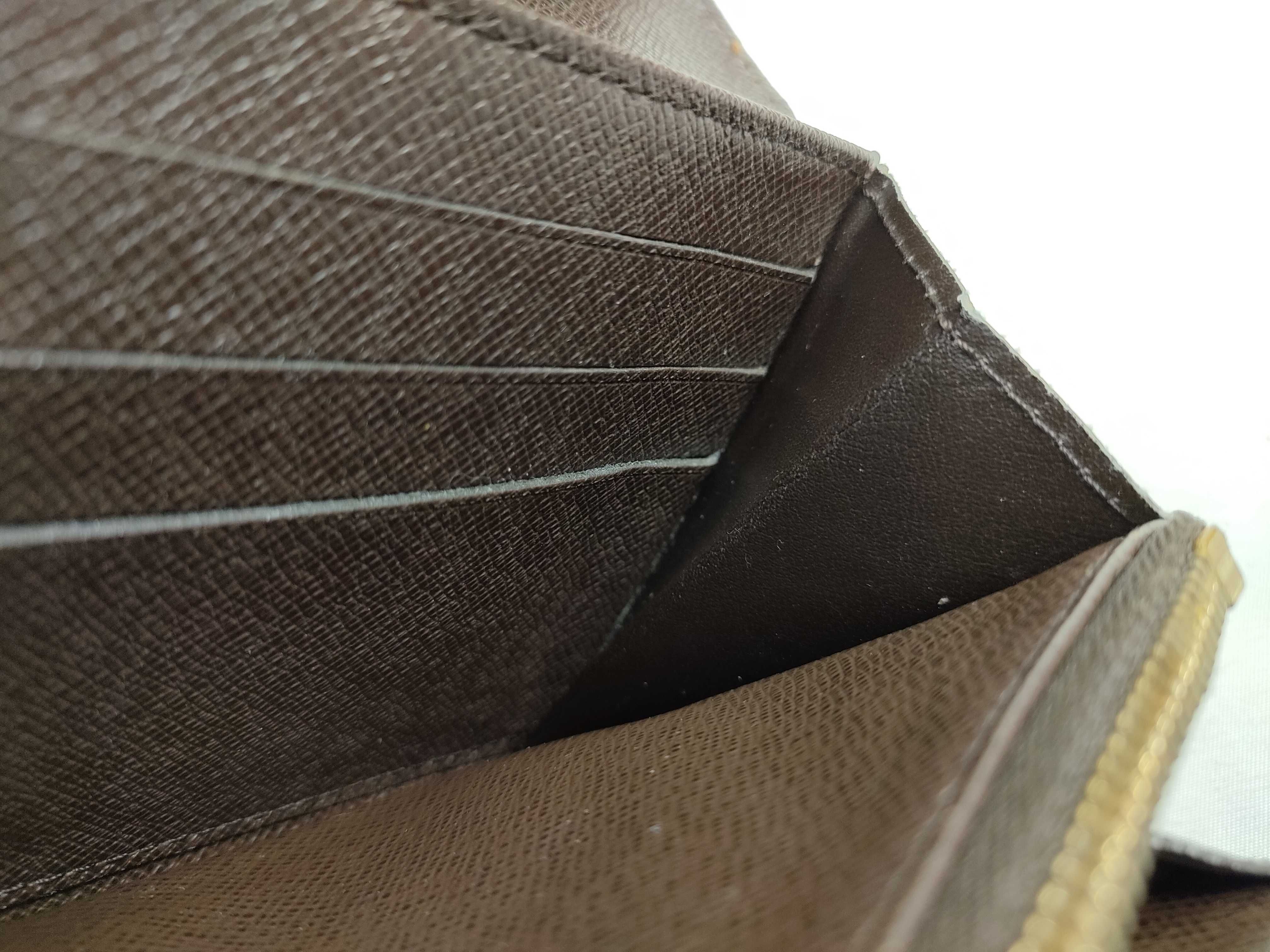 Damier Louis Vuitton Damier Portefeuille Sarah Wallet — view 9