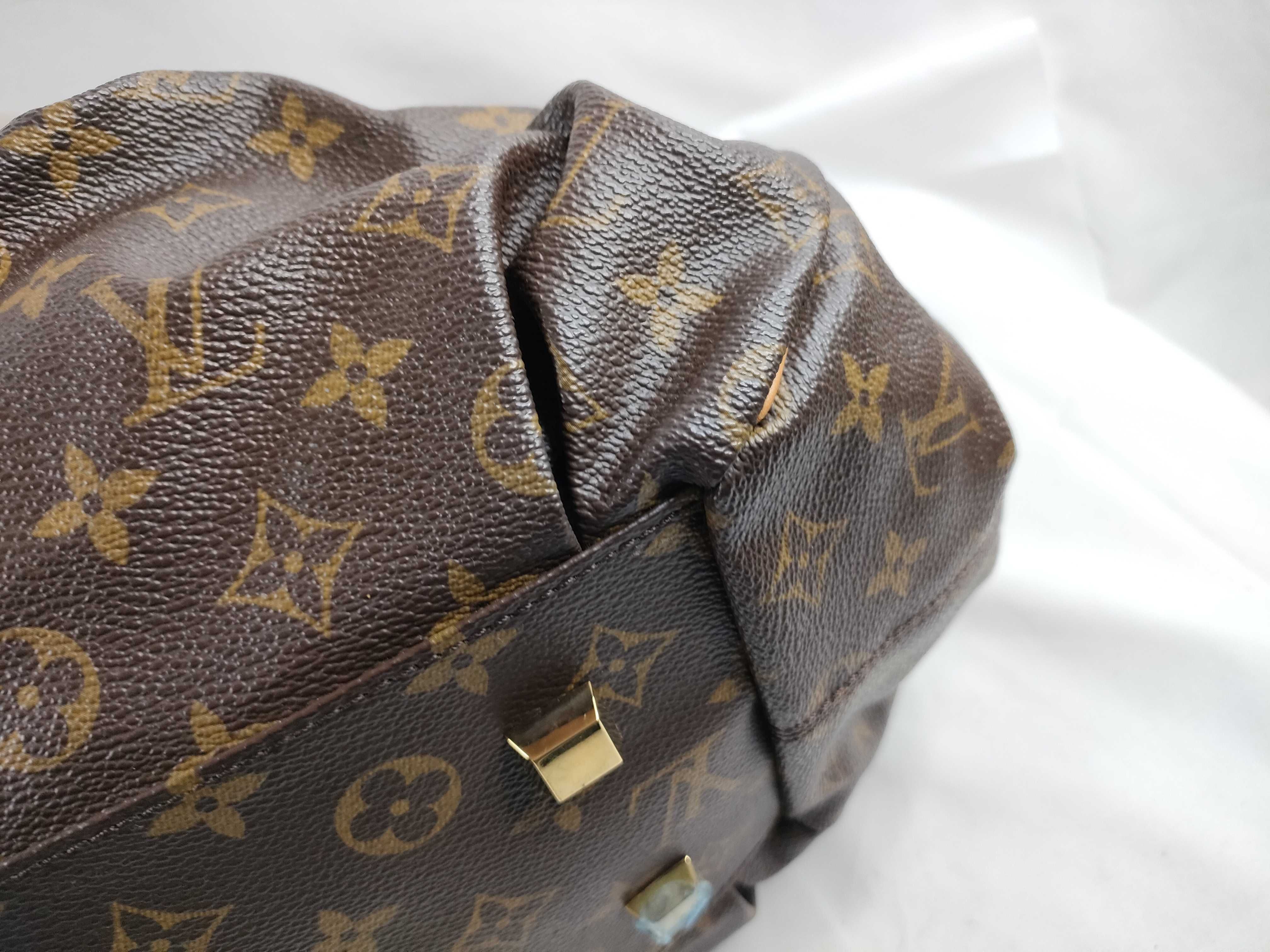 Monogram Louis Vuitton Brown Monogram Irene M47927 Handbag — view 5