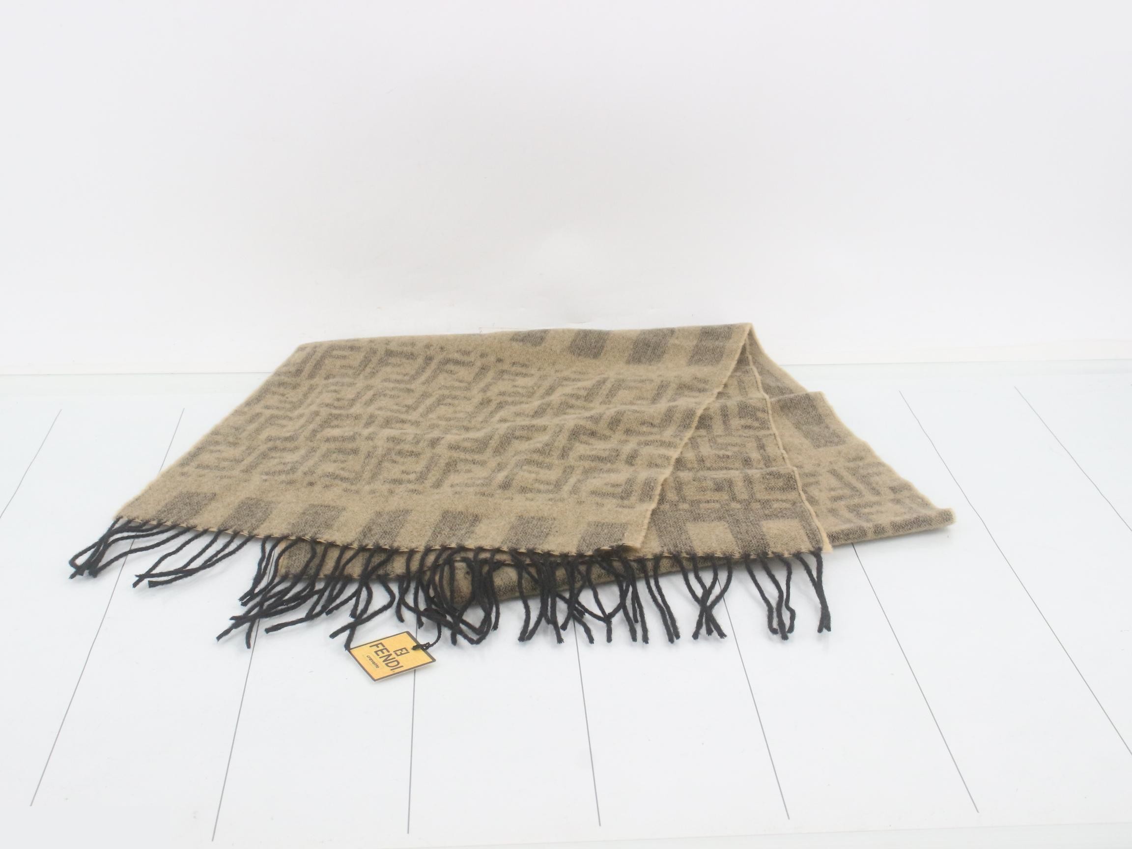 scarf with tags, beige. — view 2