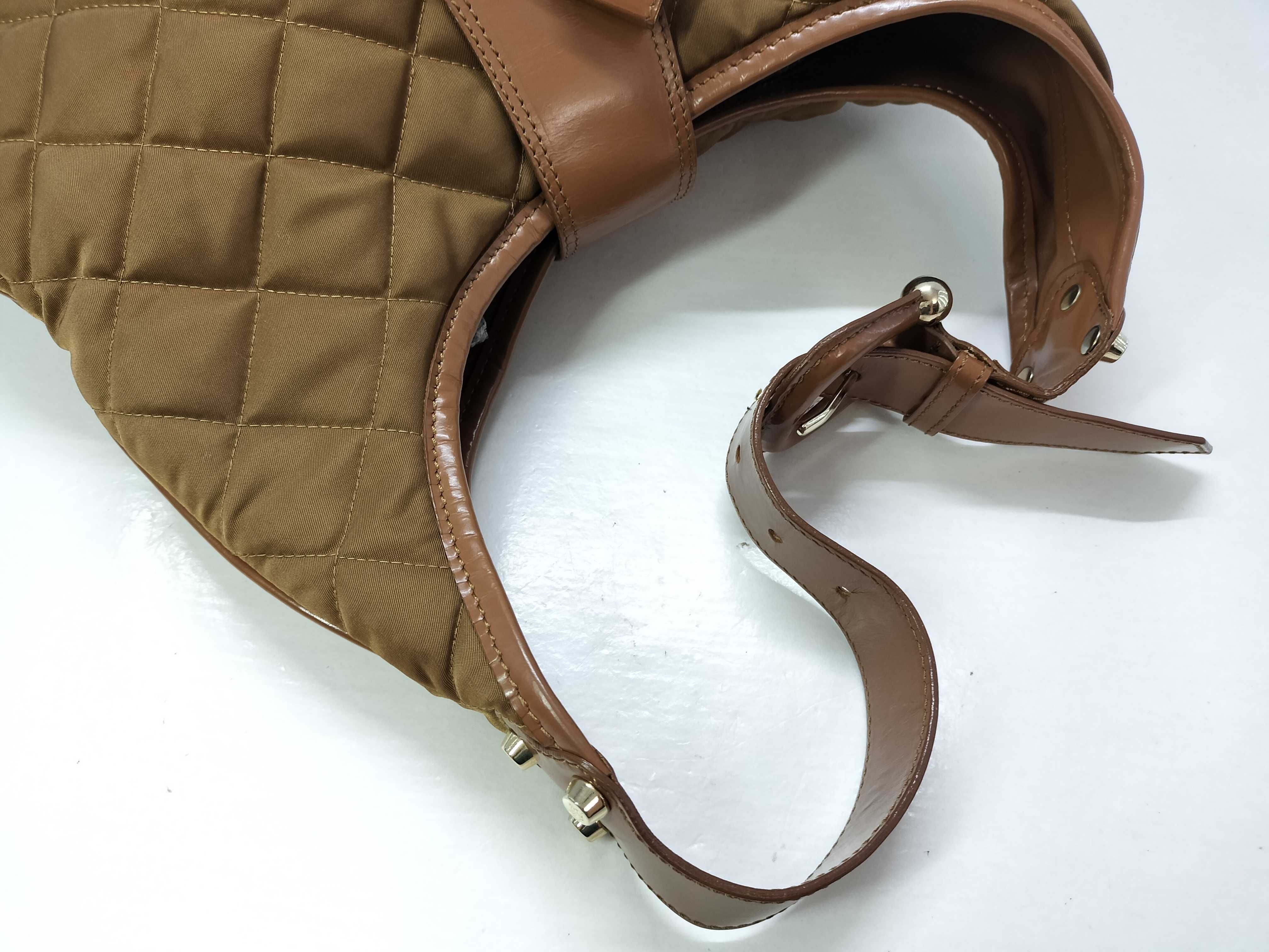 quilted one-shoulder bag — view 3