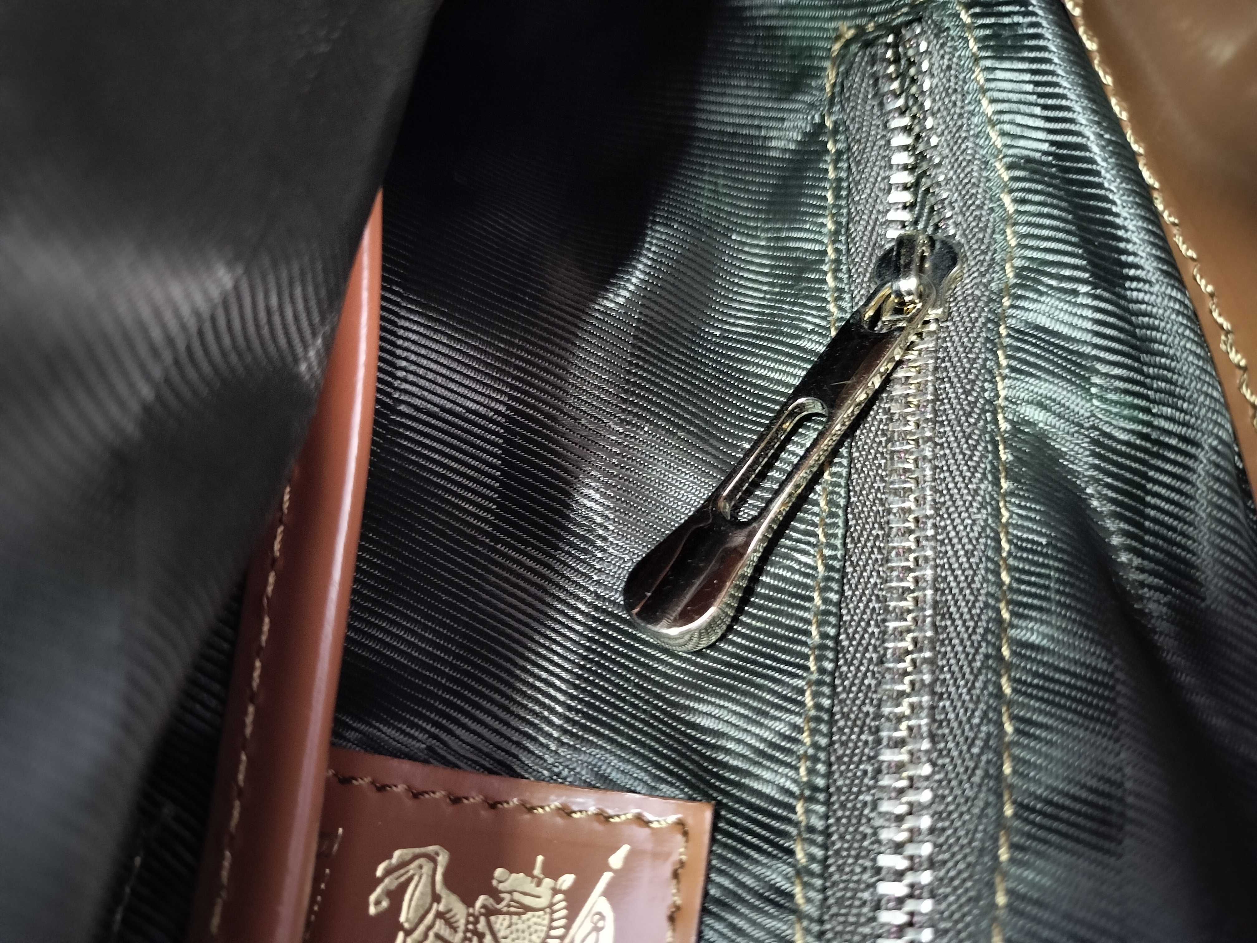 quilted one-shoulder bag — view 10