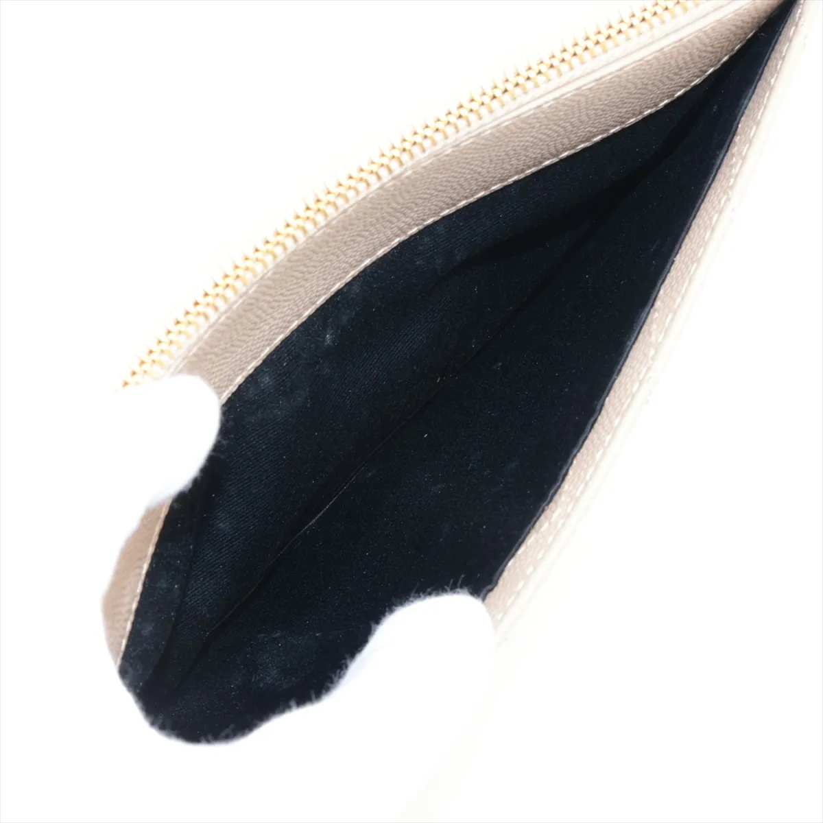 V-stitch YSL logo leather pouch, beige, 636312 — view 3