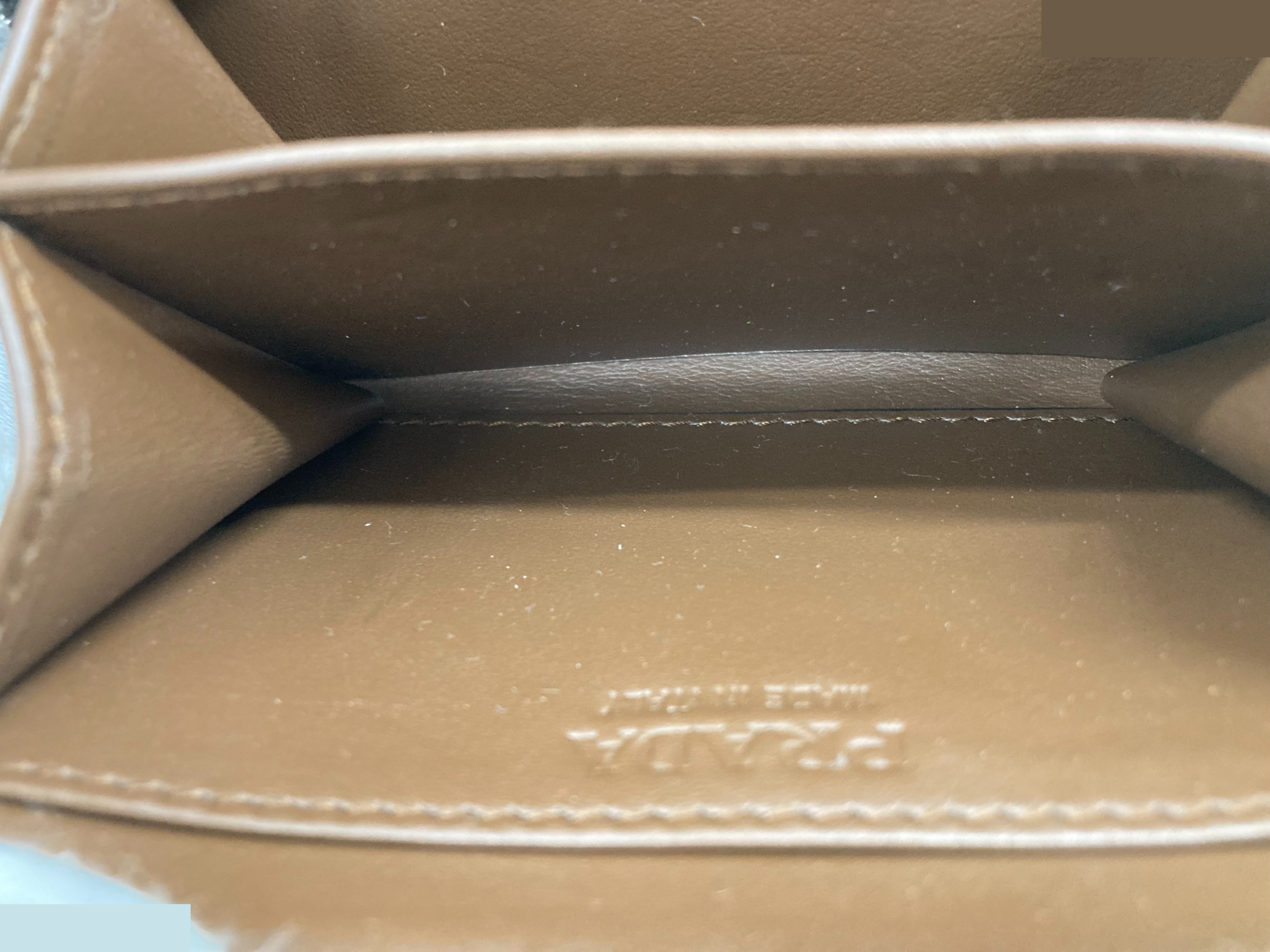 Wallet, coin case, and shoulder strap included. — view 5