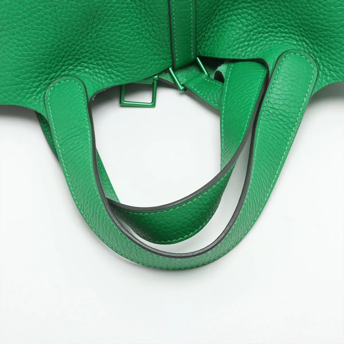 Picotan Lock 18 PM Monochrome Taurillon Clemence Bamboo Green Hardware Z:2021 — view 5