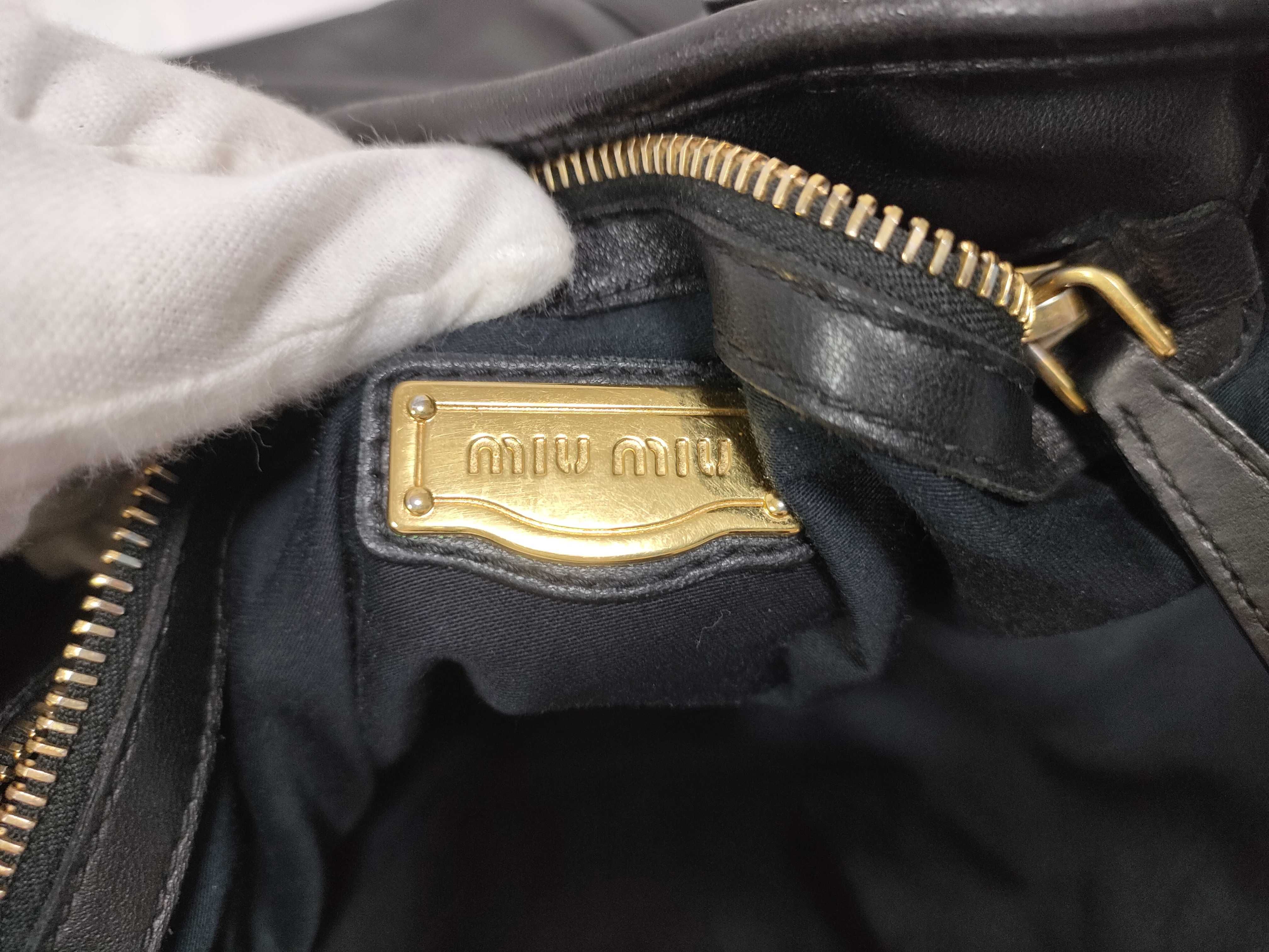 Matelassé Black Tote Bag — view 13
