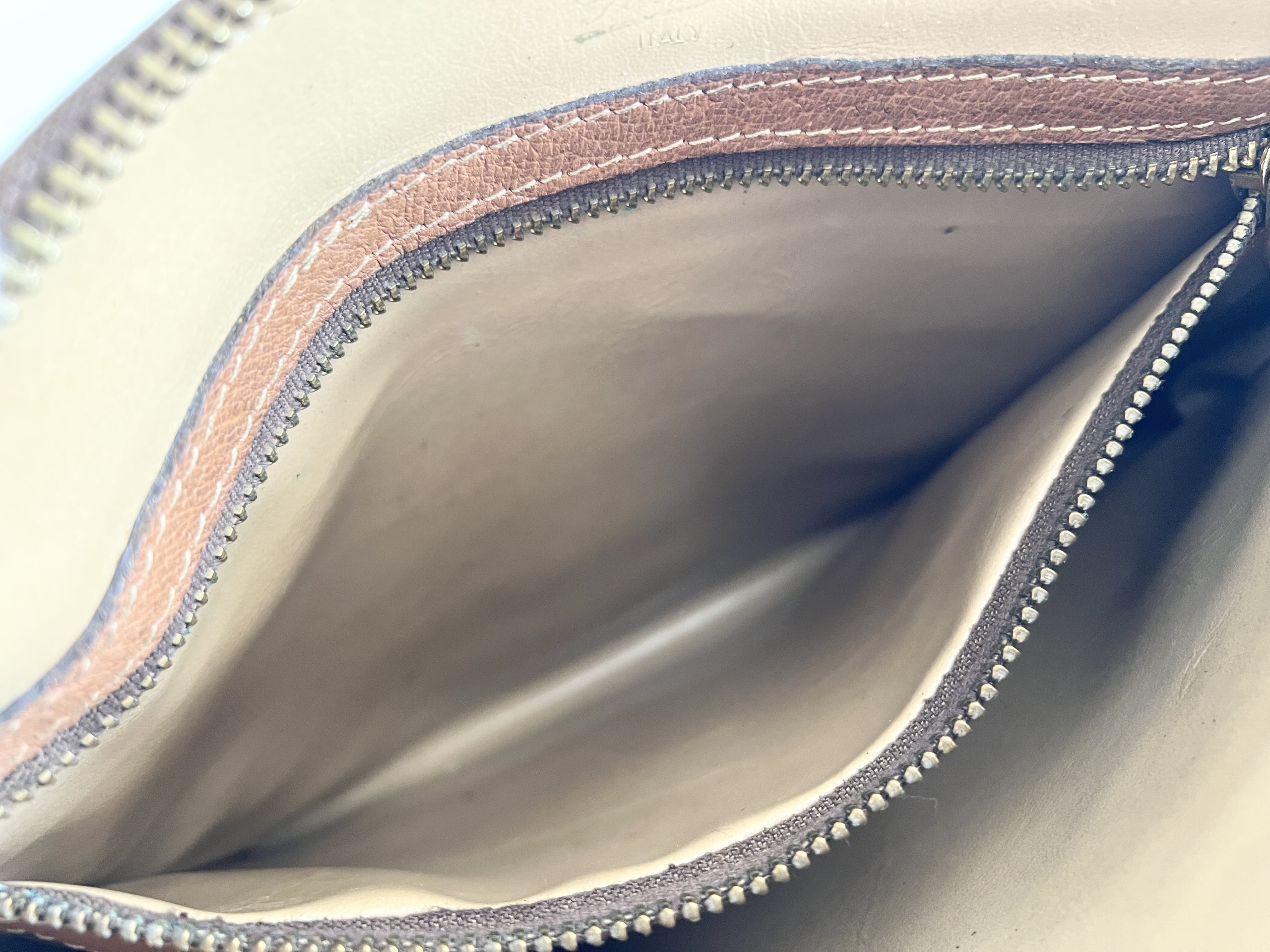 GG Canvas Leather Logo Stripe One Shoulder Bag — view 8