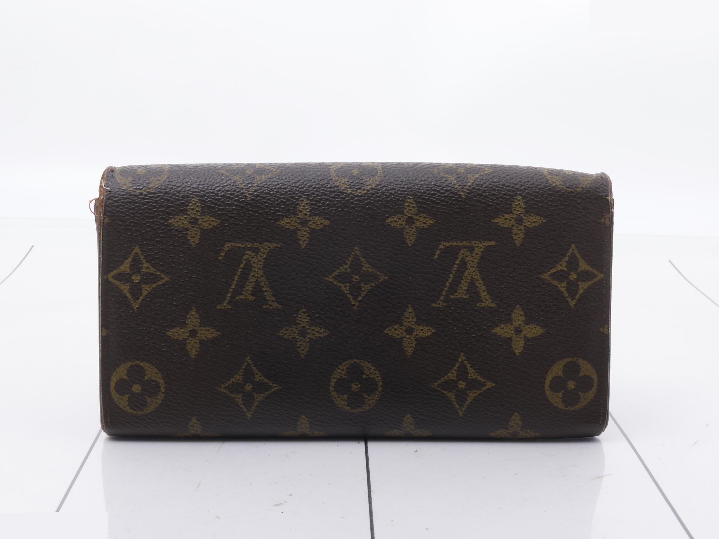 Monogram Portefeuille Sarah Bi-fold Long Wallet — view 2