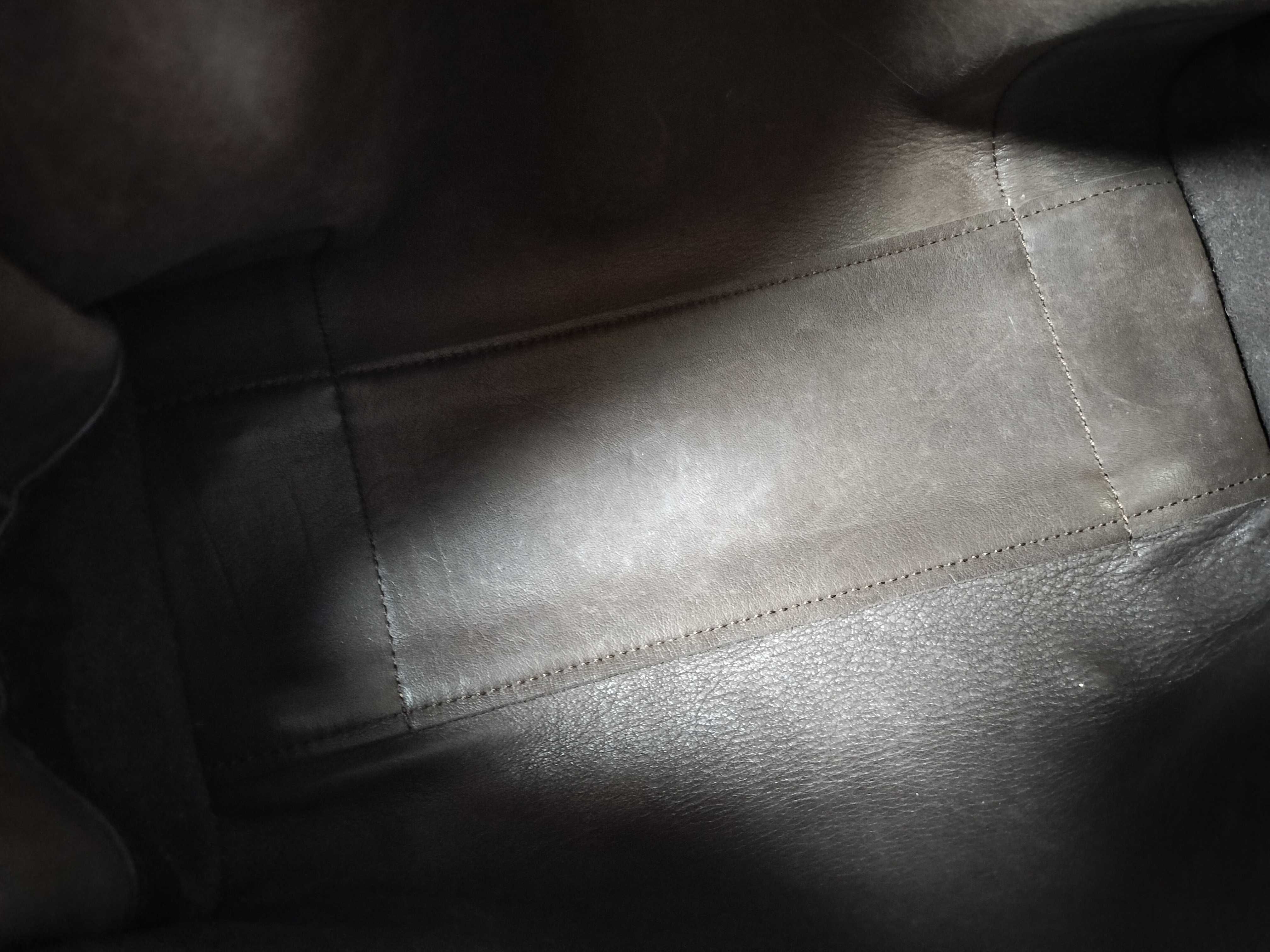 Amazona 28 Tote Bag — view 10