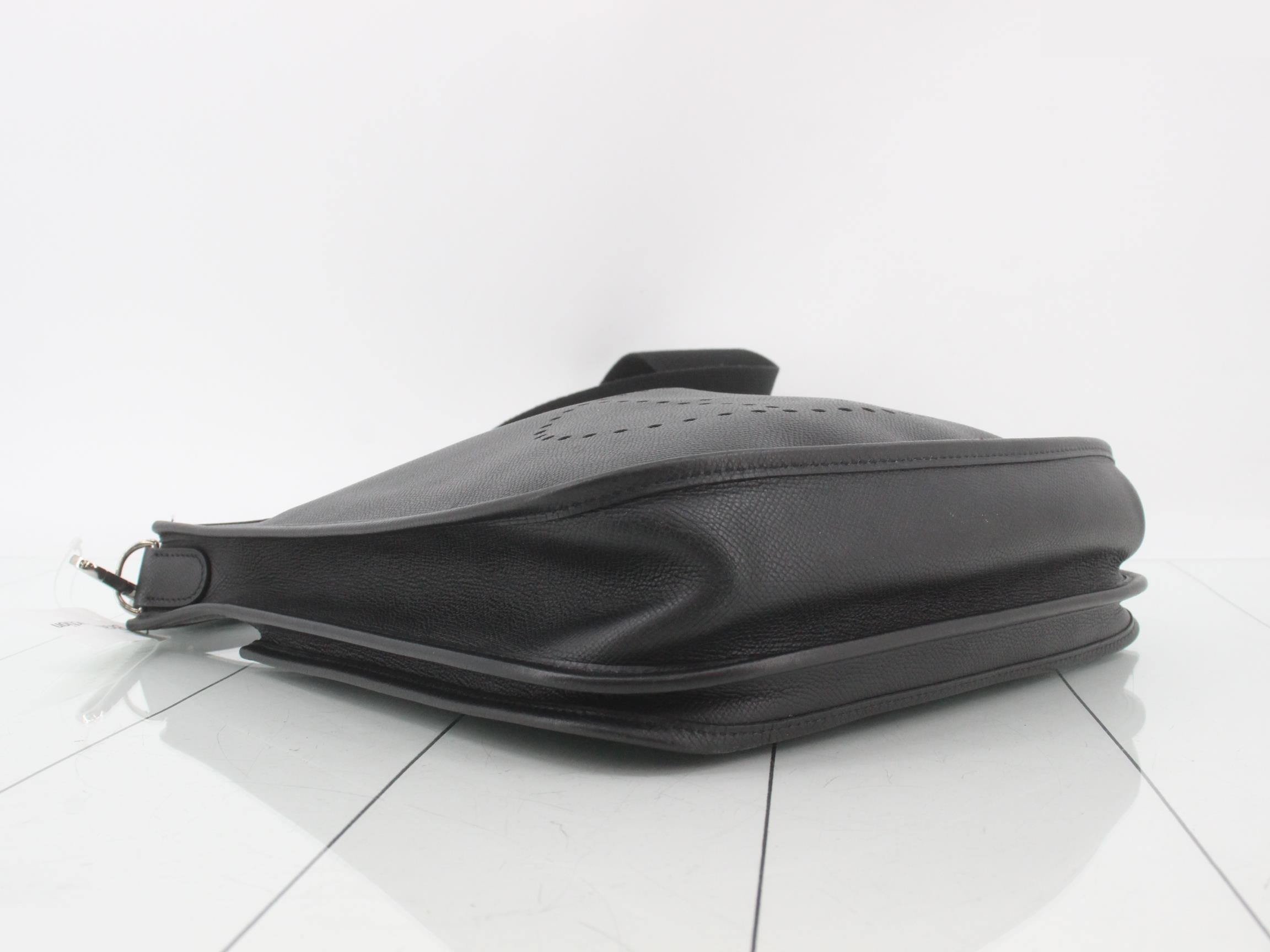 Evelyn 3 (Bag) - Shoulder Bag - Black — view 5