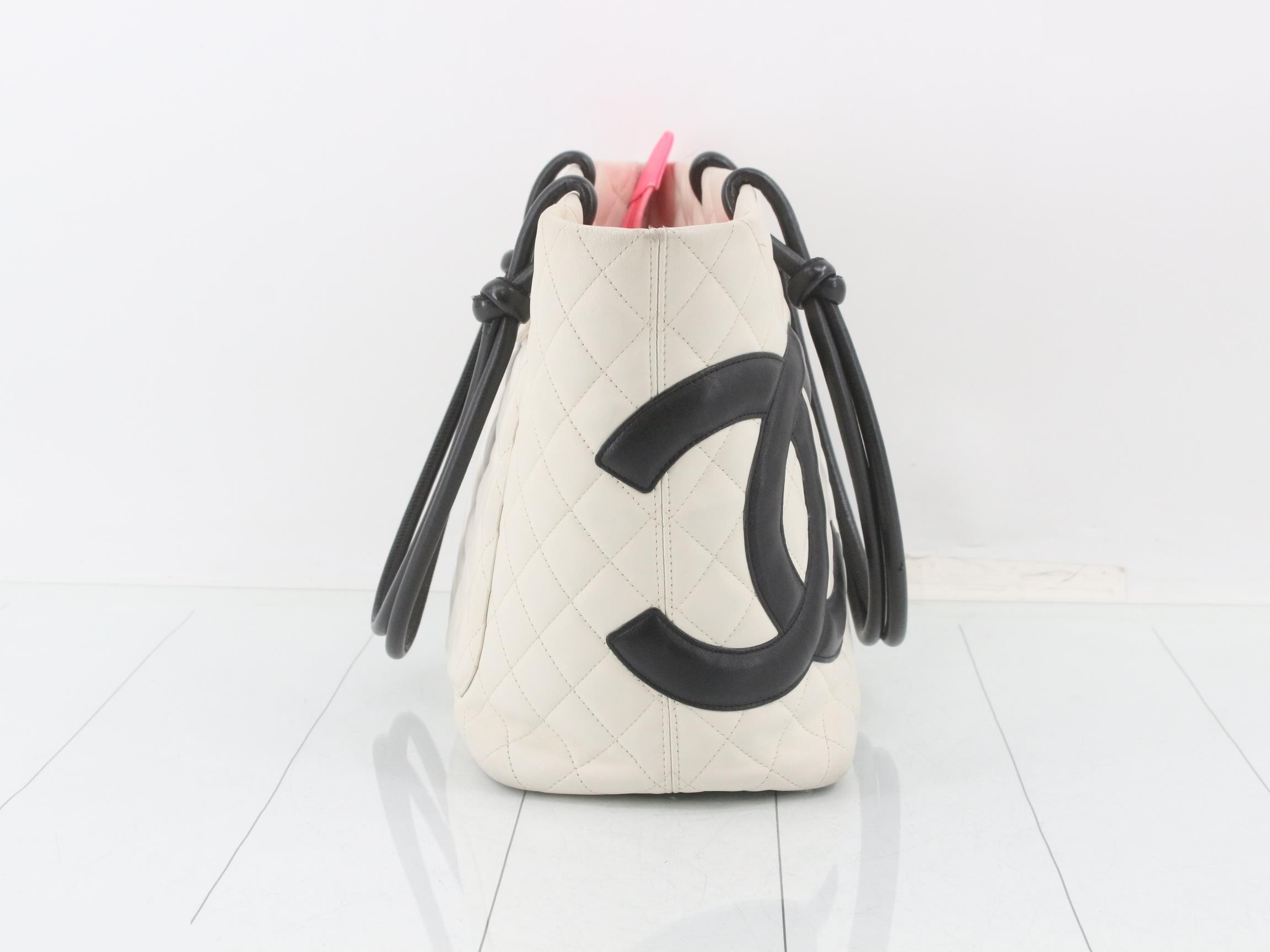 Cambon Line (Bag) - Tote Bag GM - White/Black — view 4