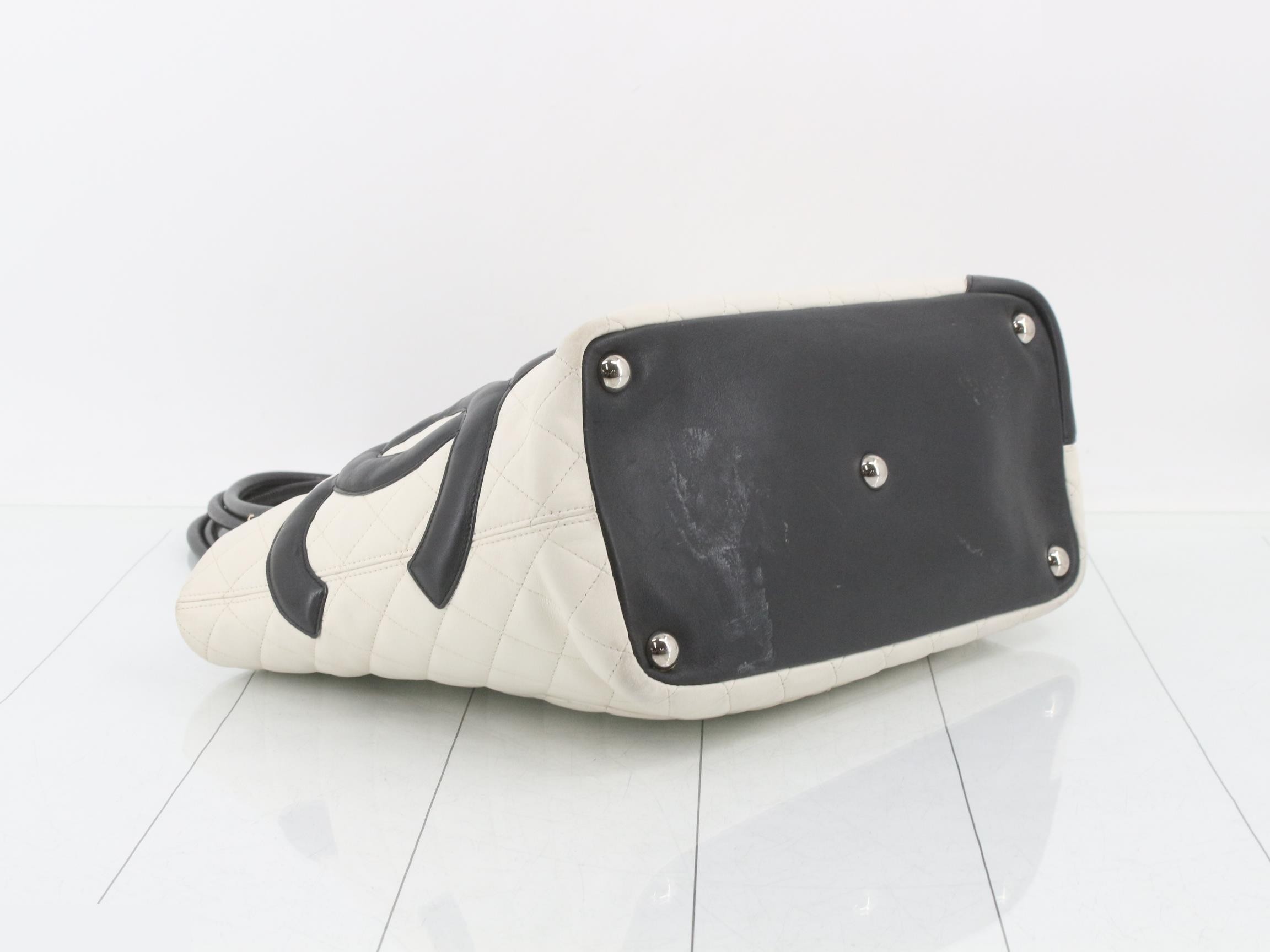 Cambon Line (Bag) - Tote Bag GM - White/Black — view 5