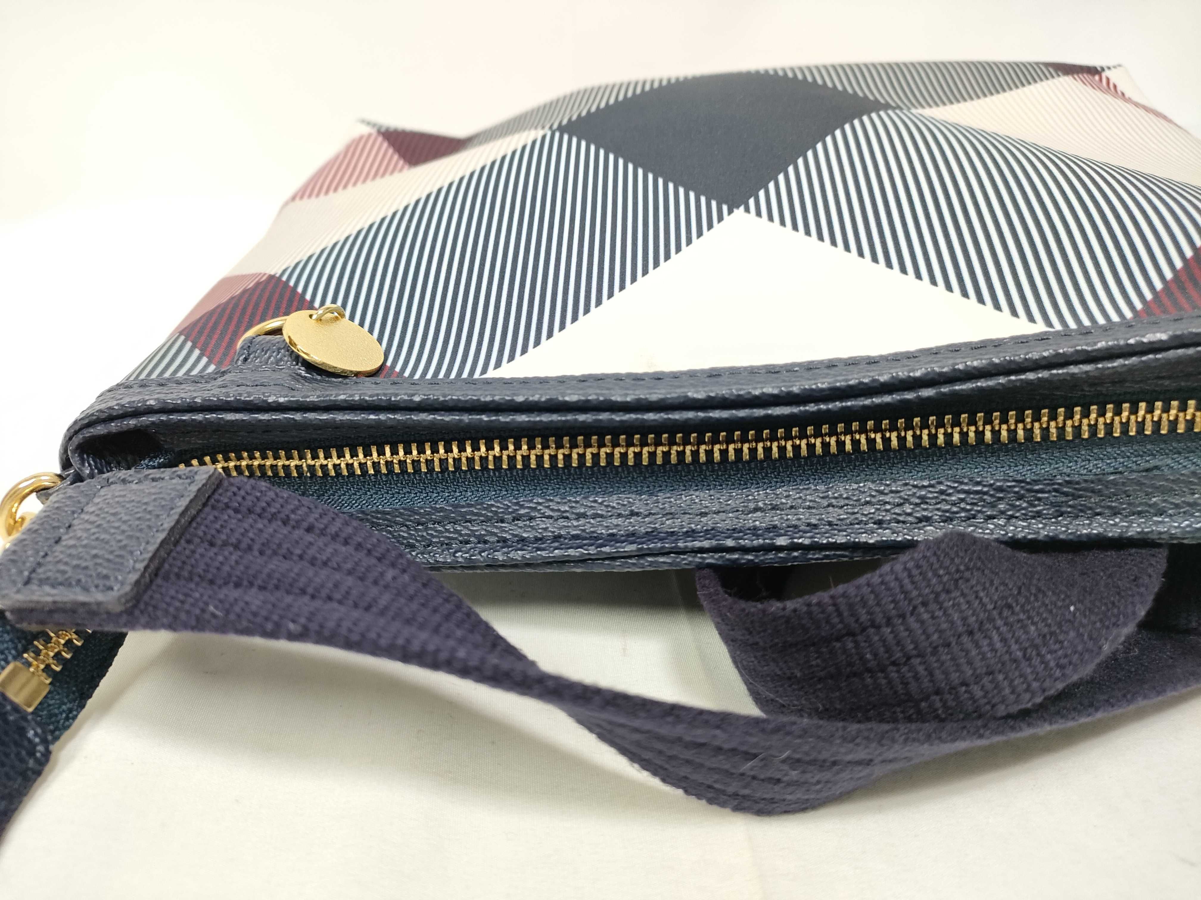 Blue Label Shoulder Bag — view 12
